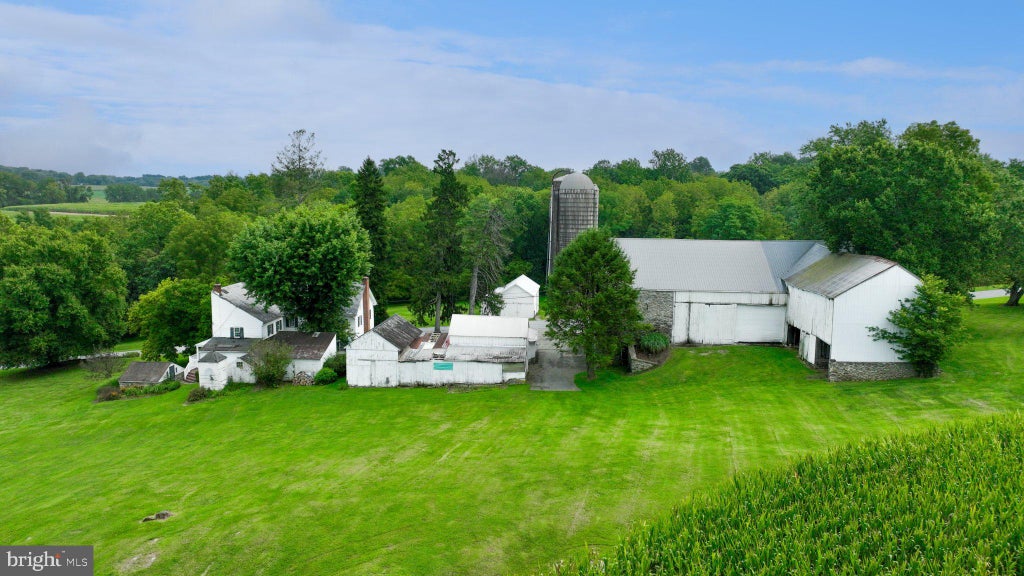 Photo of 430 Stehman Road, LANCASTER, PA 17603 (MLS # PALA2095196)