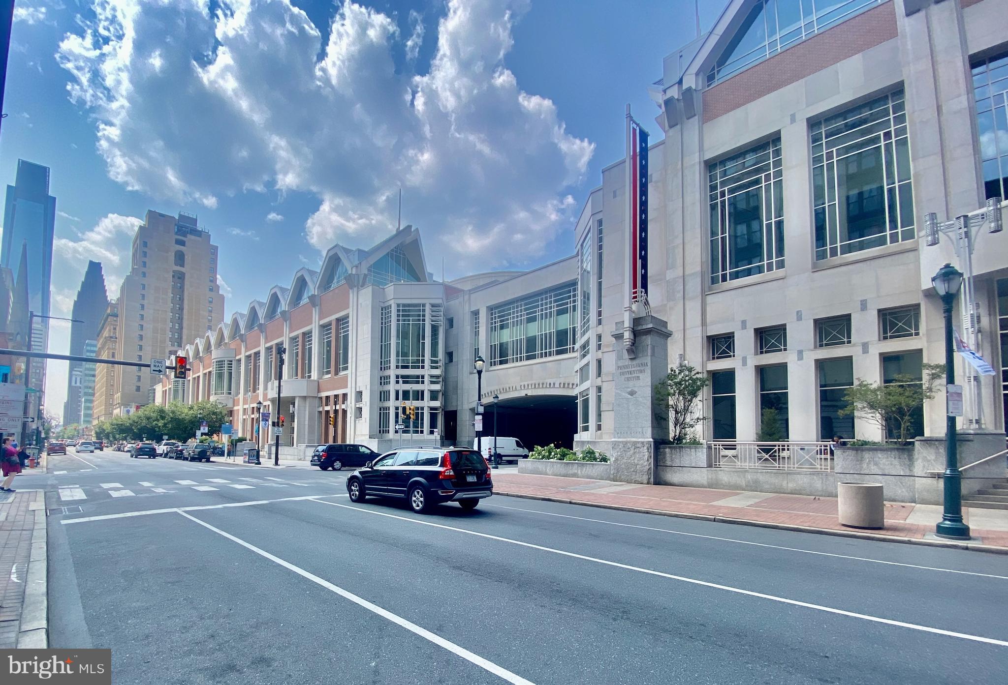 CHINATOWN - Residential Lease