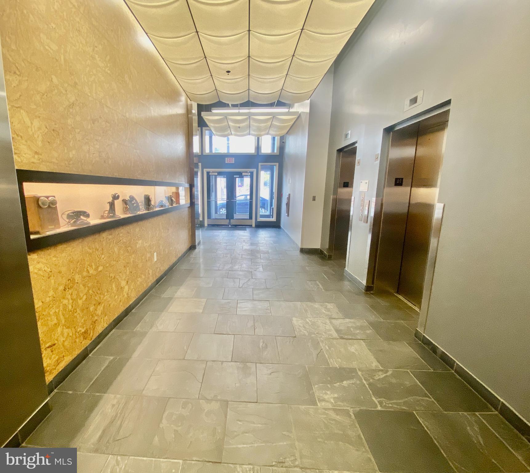 CHINATOWN - Residential Lease