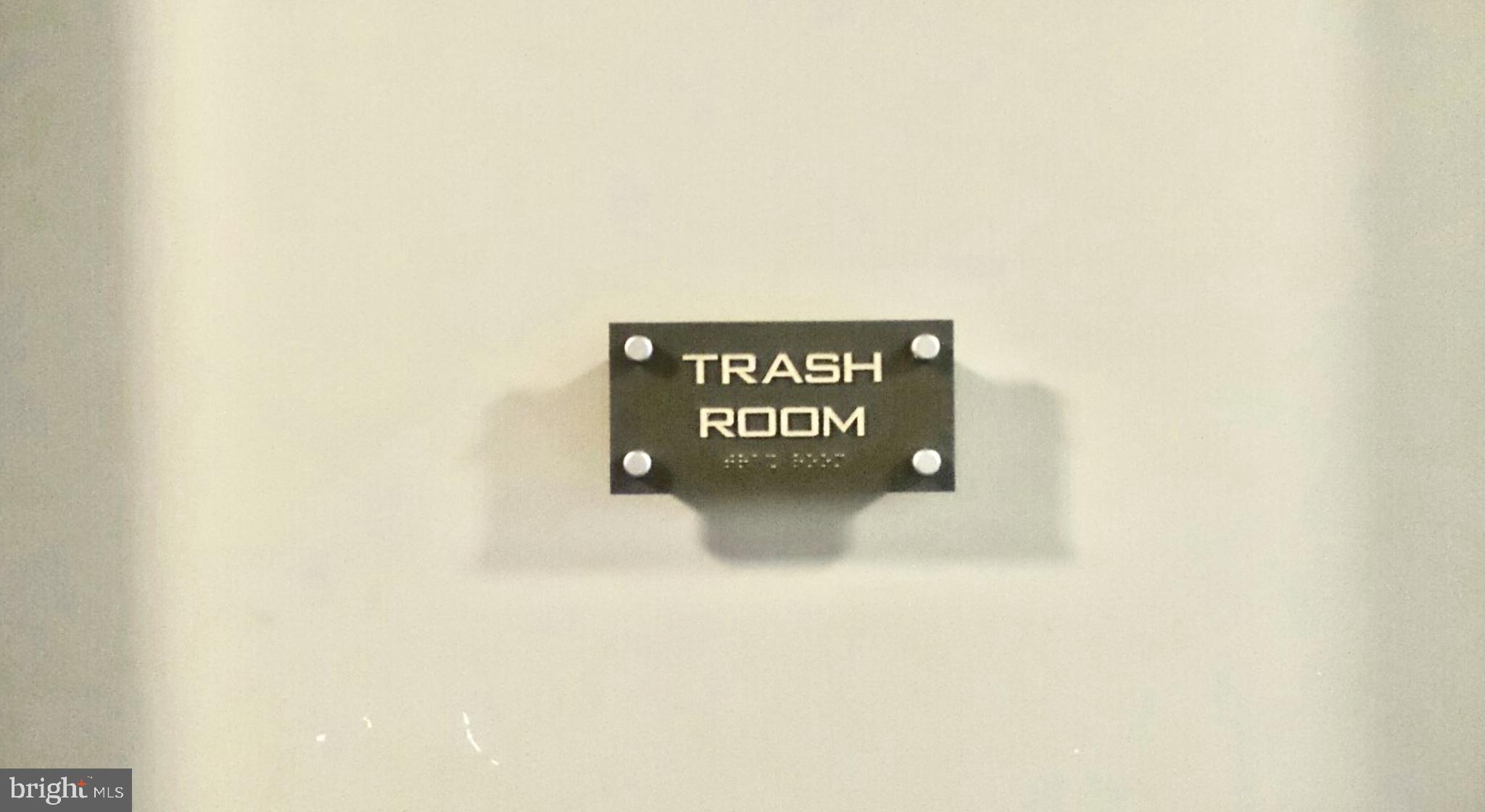 CHINATOWN - Residential Lease