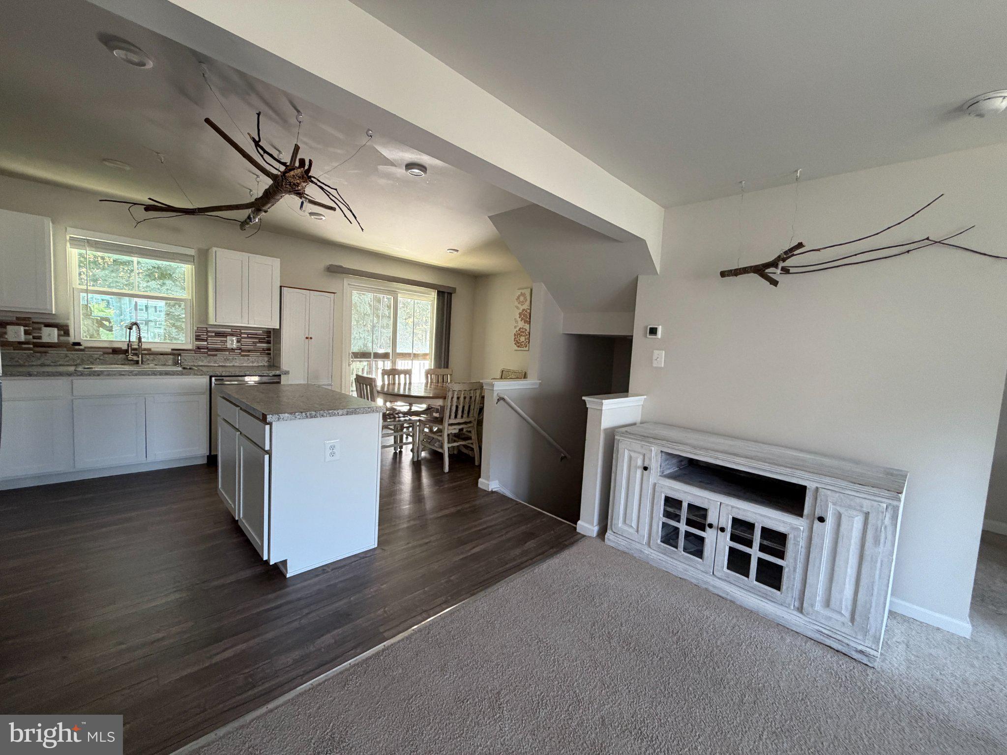 264 SAGE CIRCLE