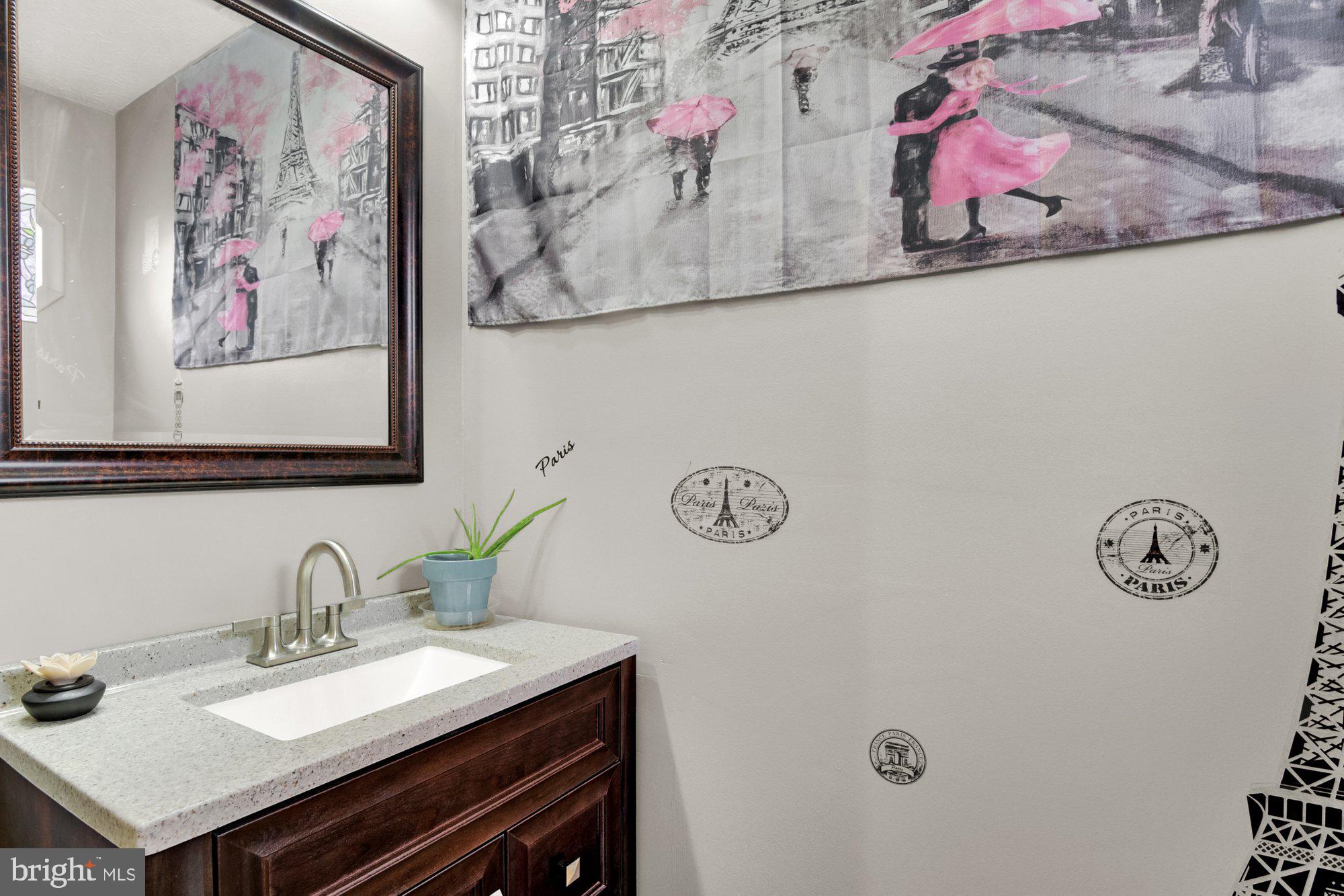 WOODBRIDGE CENTER - Residential