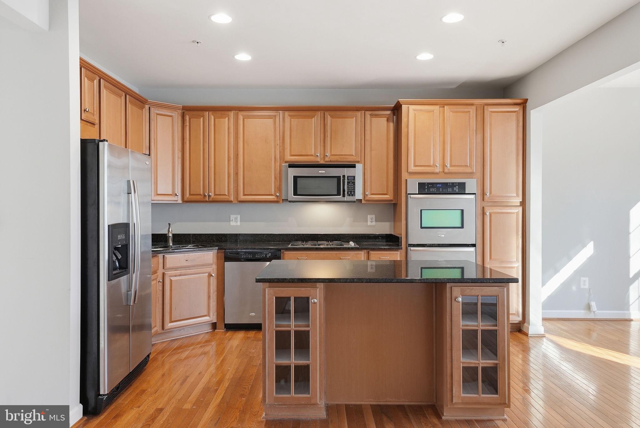 OAK CREEK CLUB - Residential