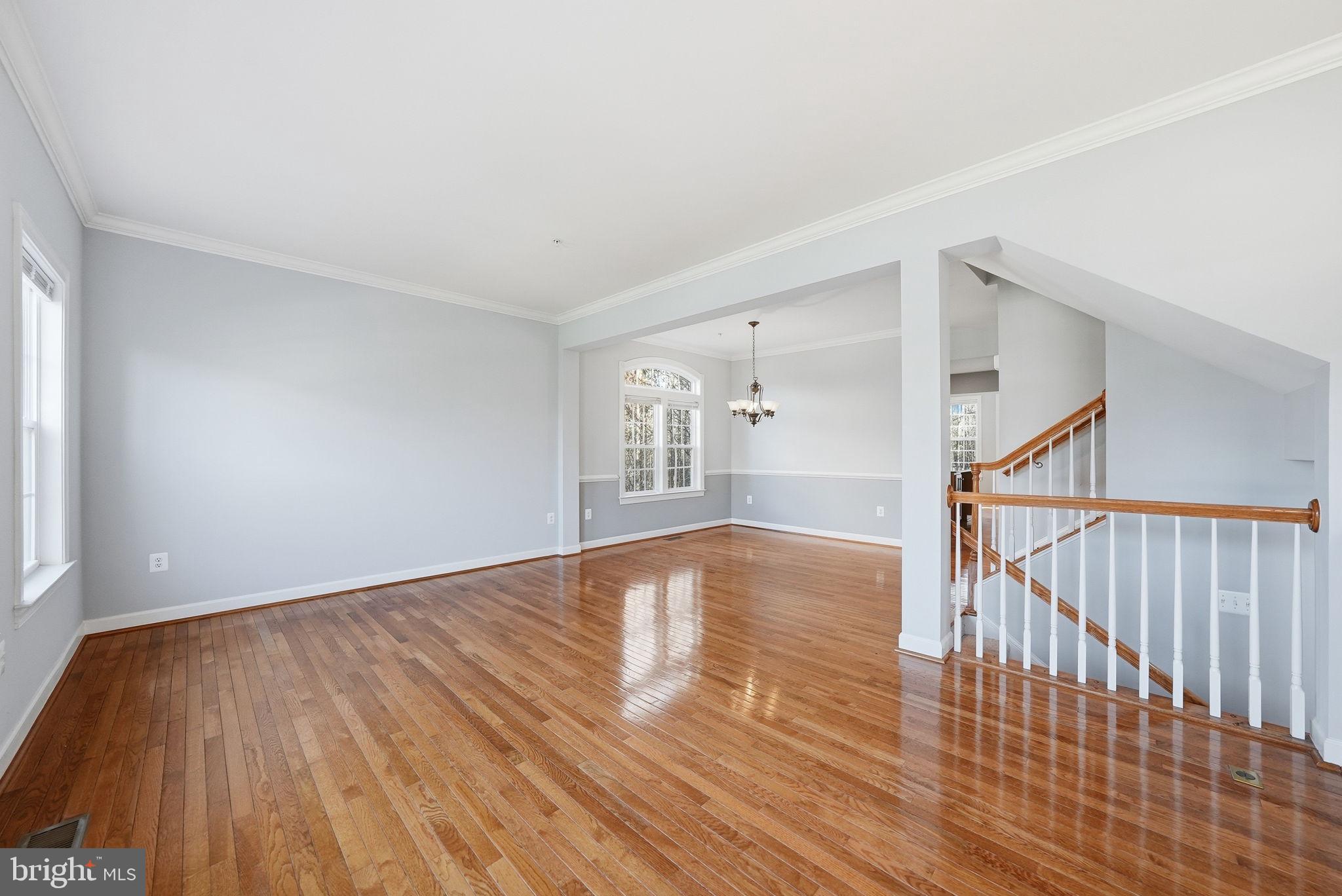 OAK CREEK CLUB - Residential