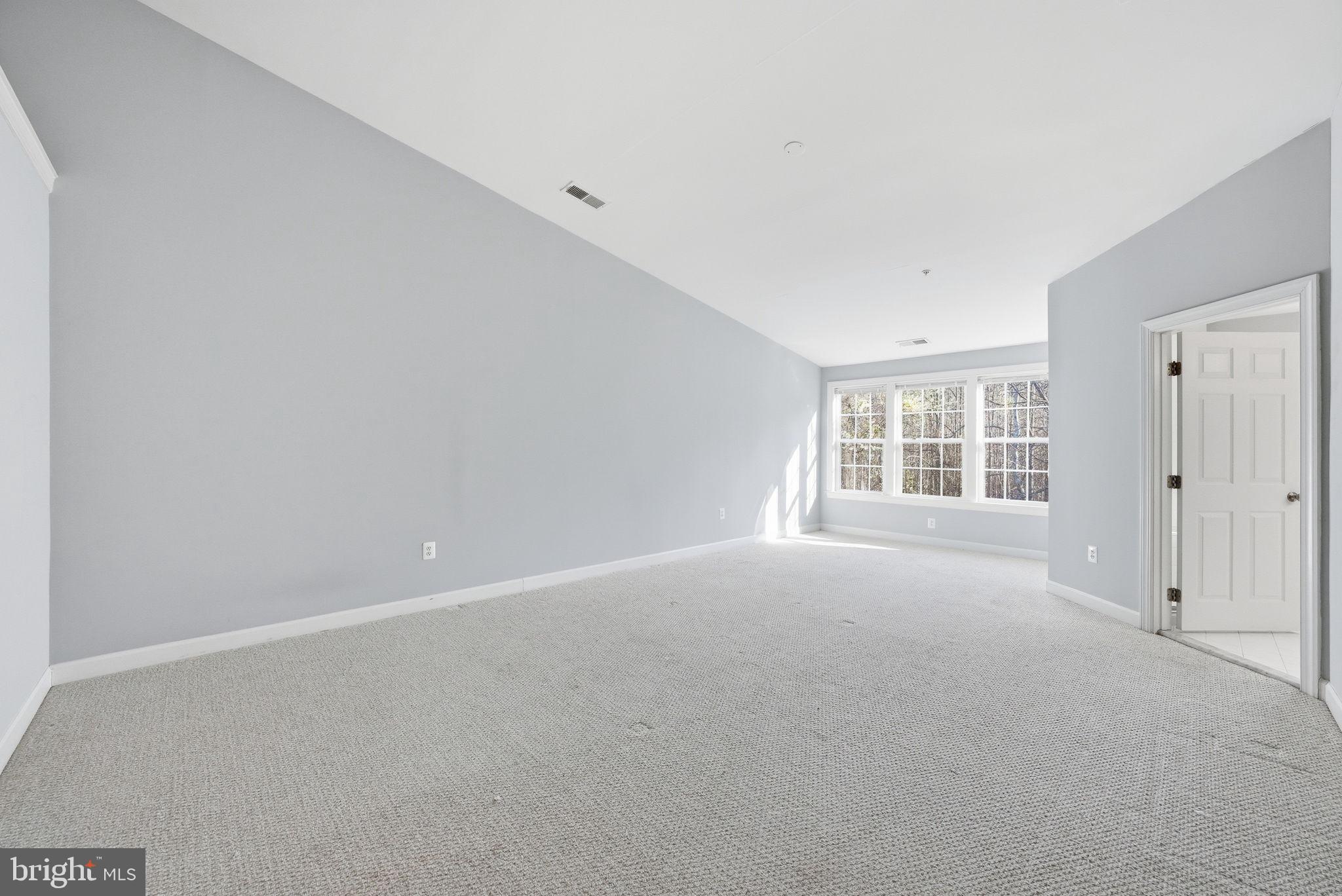 OAK CREEK CLUB - Residential