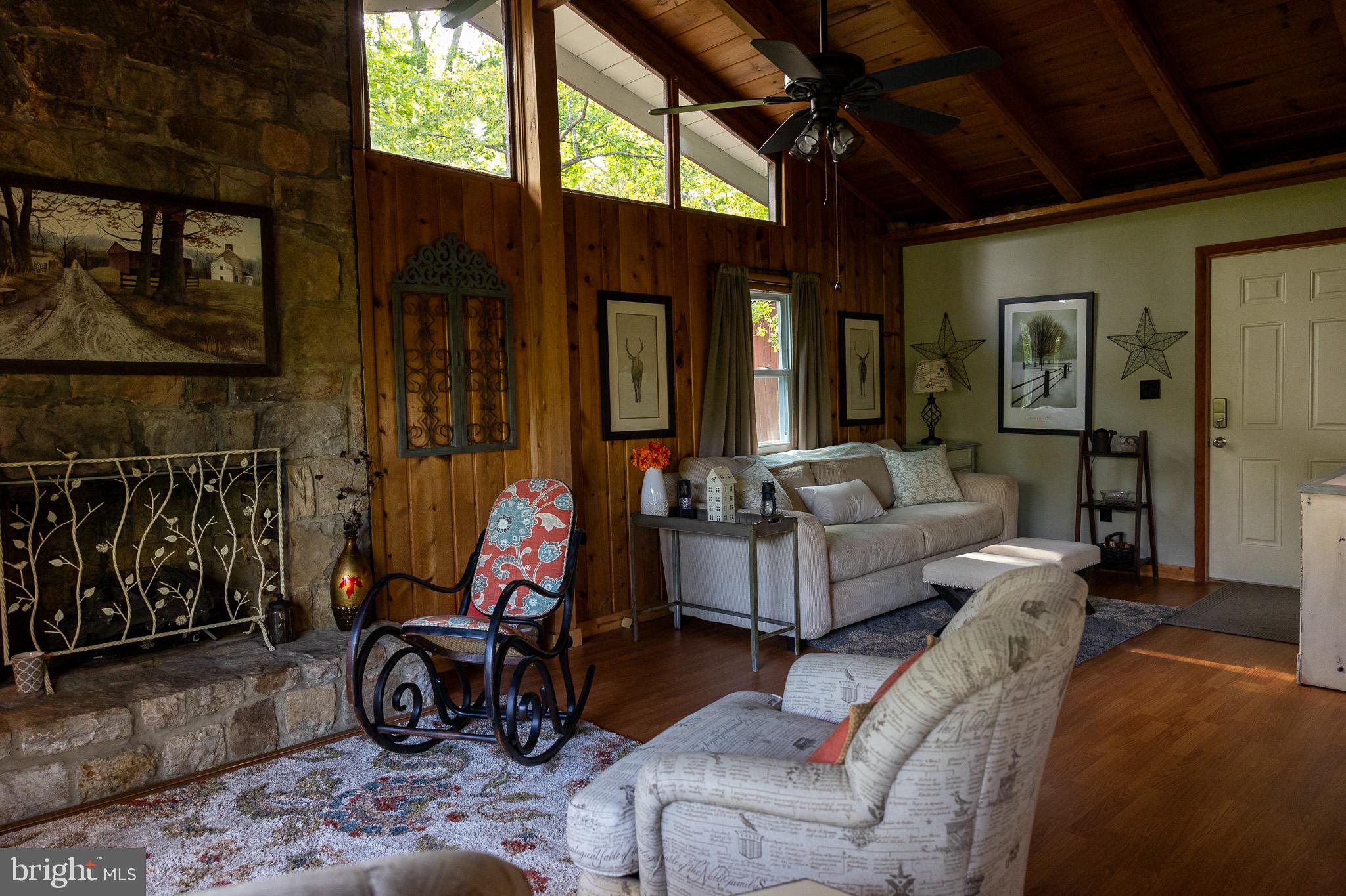 PAGE VALLEY ESTATES - Residential