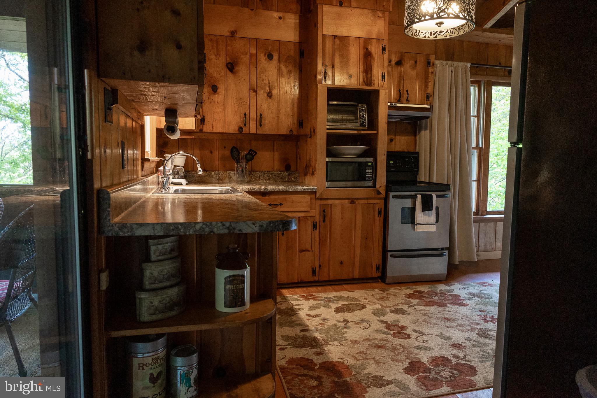 PAGE VALLEY ESTATES - Residential