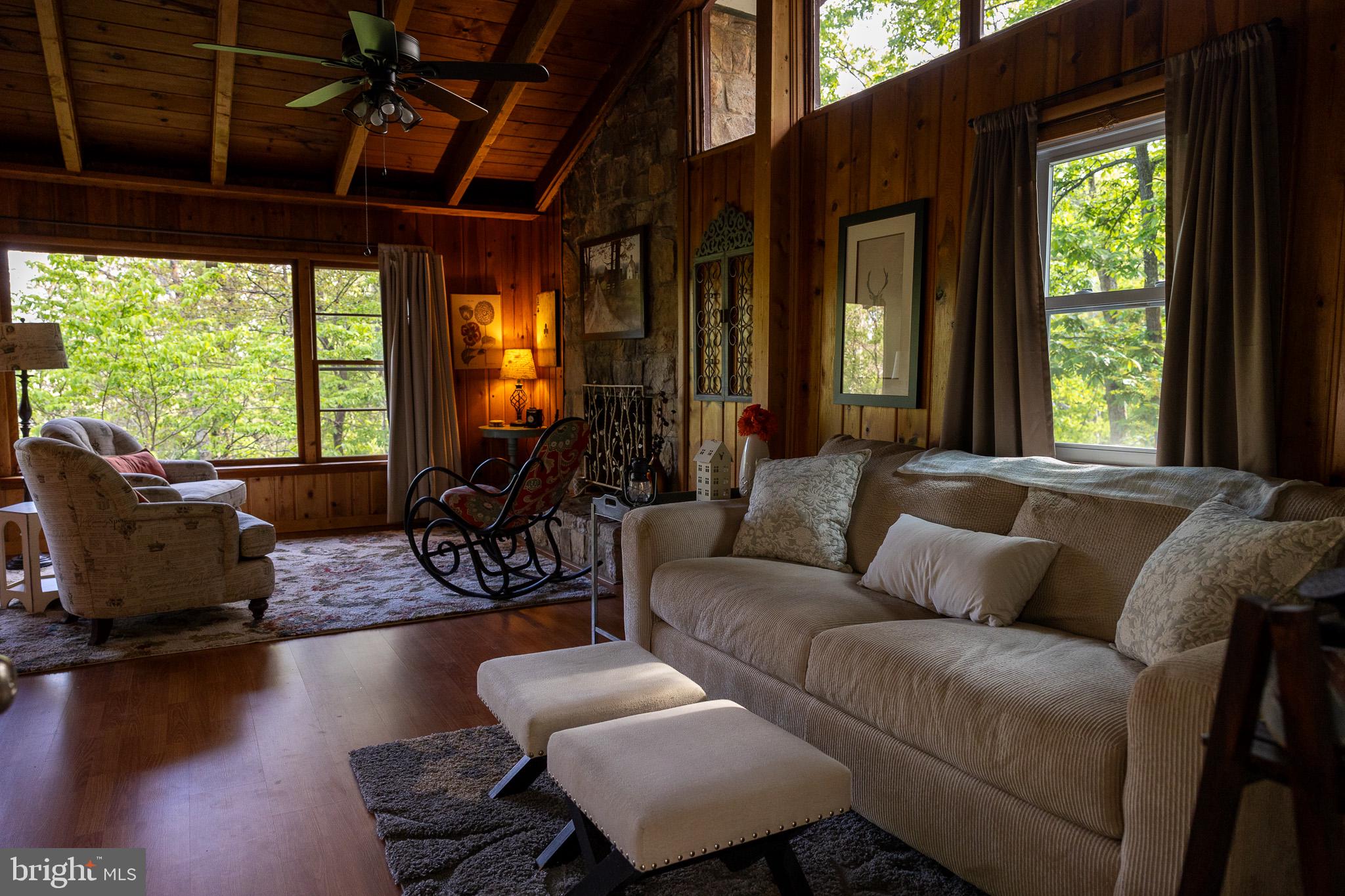 PAGE VALLEY ESTATES - Residential