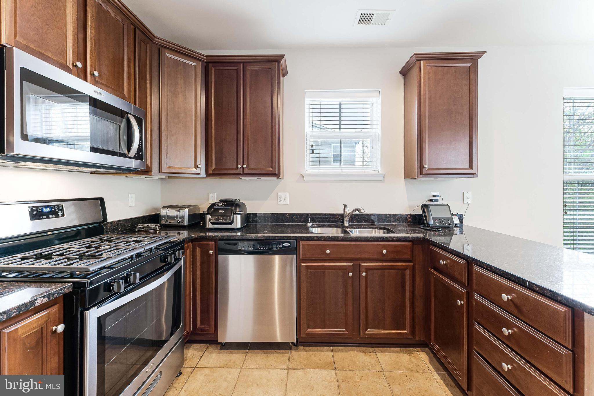 THE RESERVE CONDOMINIUMS - Residential