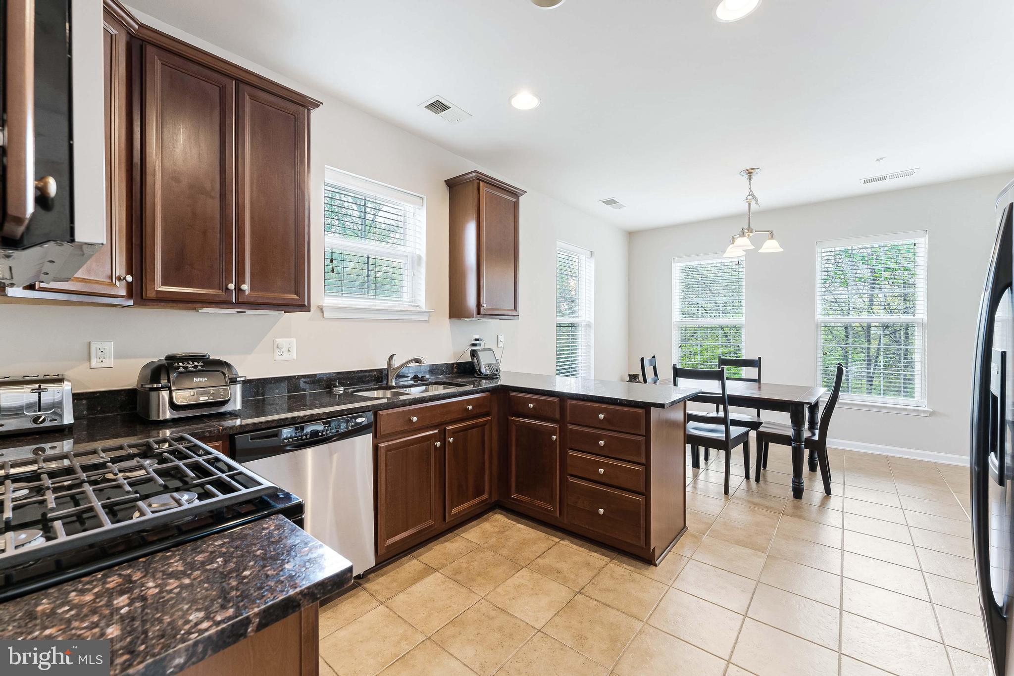 THE RESERVE CONDOMINIUMS - Residential