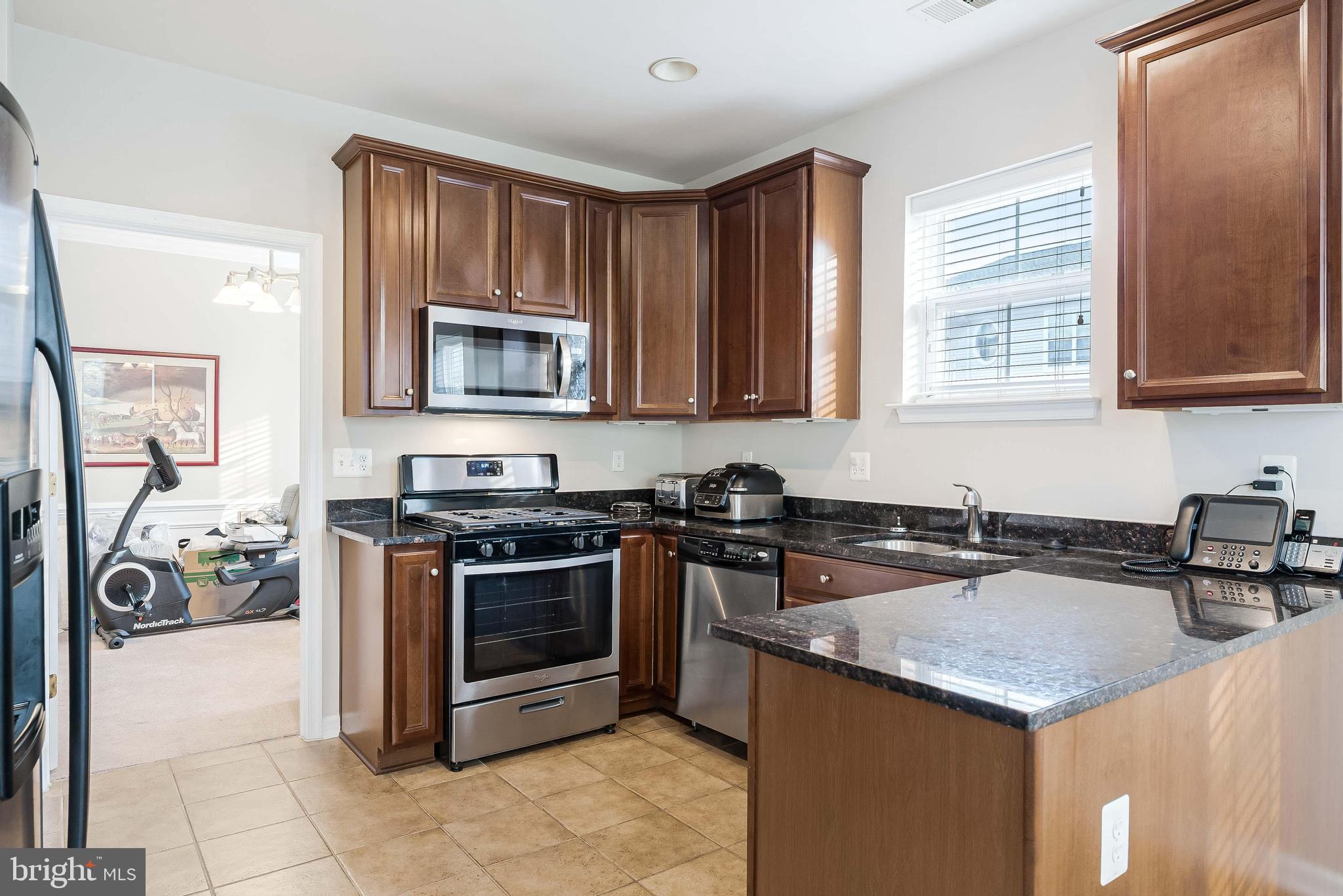 THE RESERVE CONDOMINIUMS - Residential