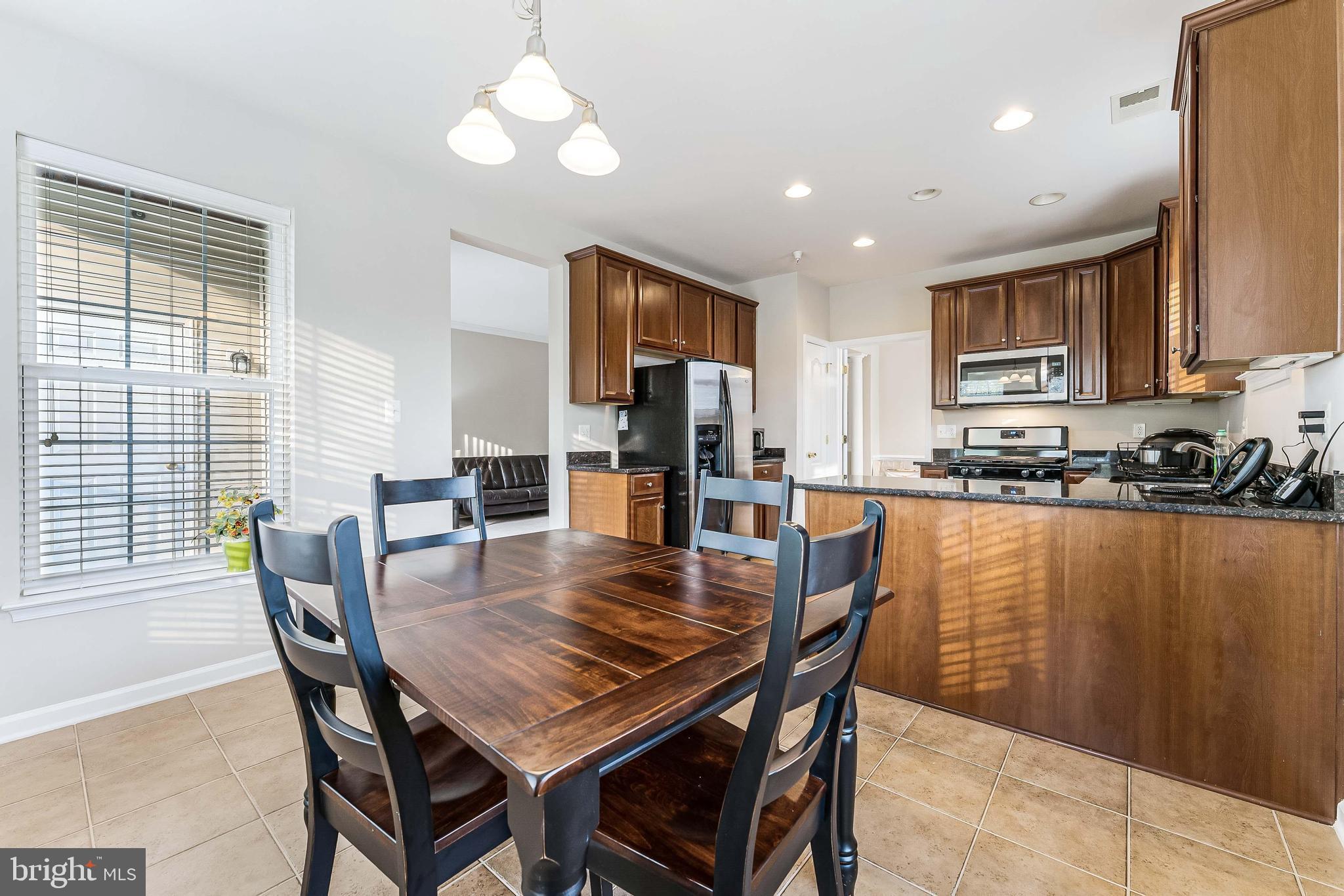 THE RESERVE CONDOMINIUMS - Residential