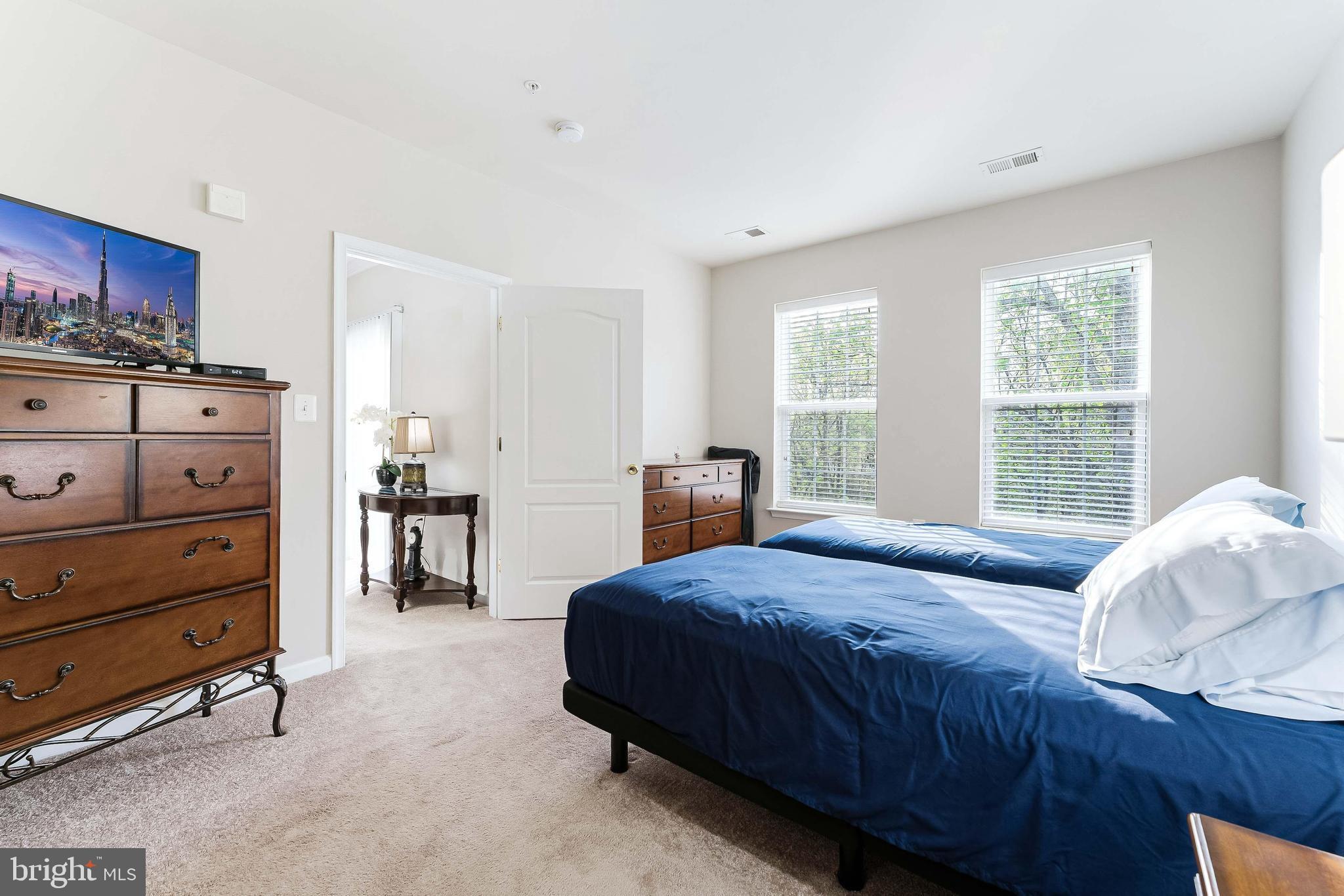 THE RESERVE CONDOMINIUMS - Residential