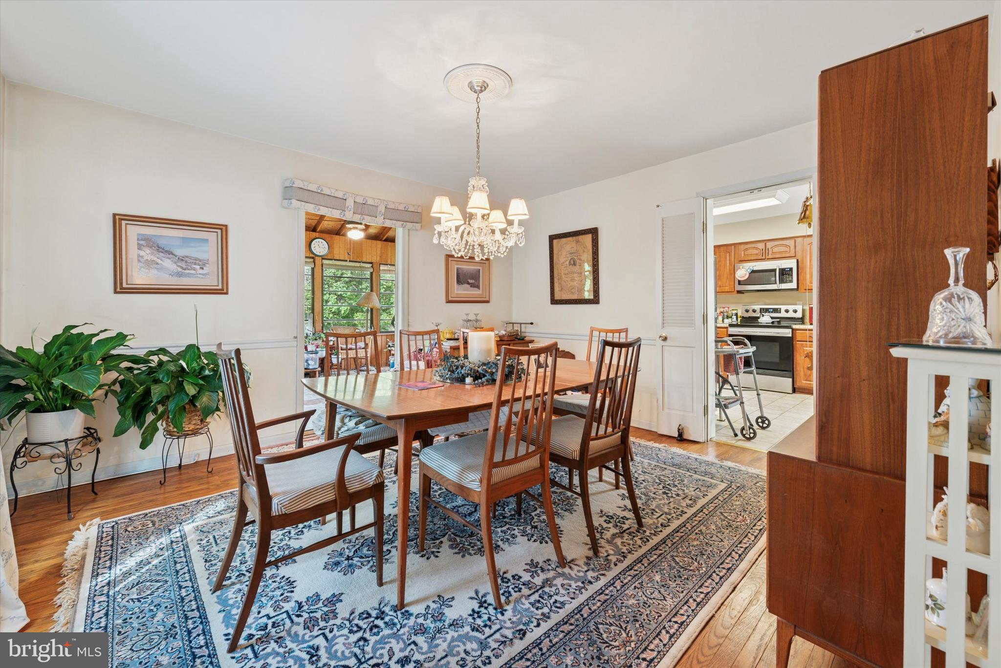 WEST GATE VIL - Residential