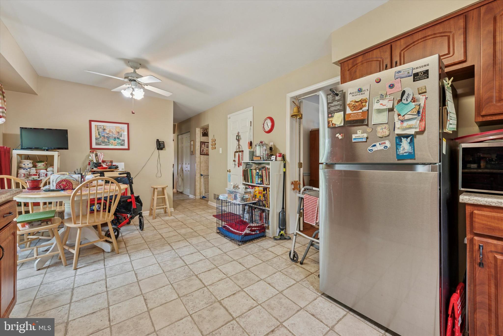 WEST GATE VIL - Residential