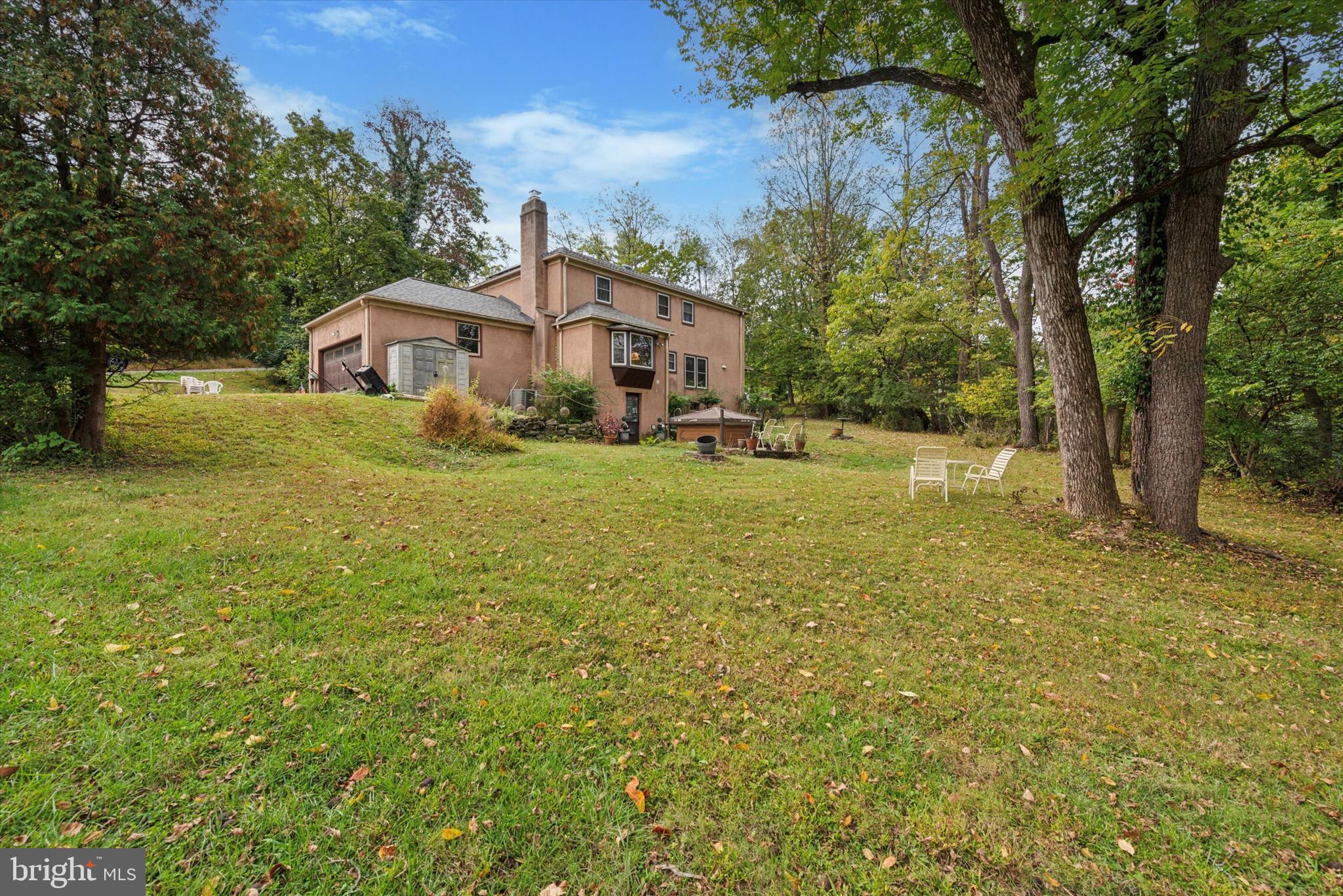 WEST GATE VIL - Residential