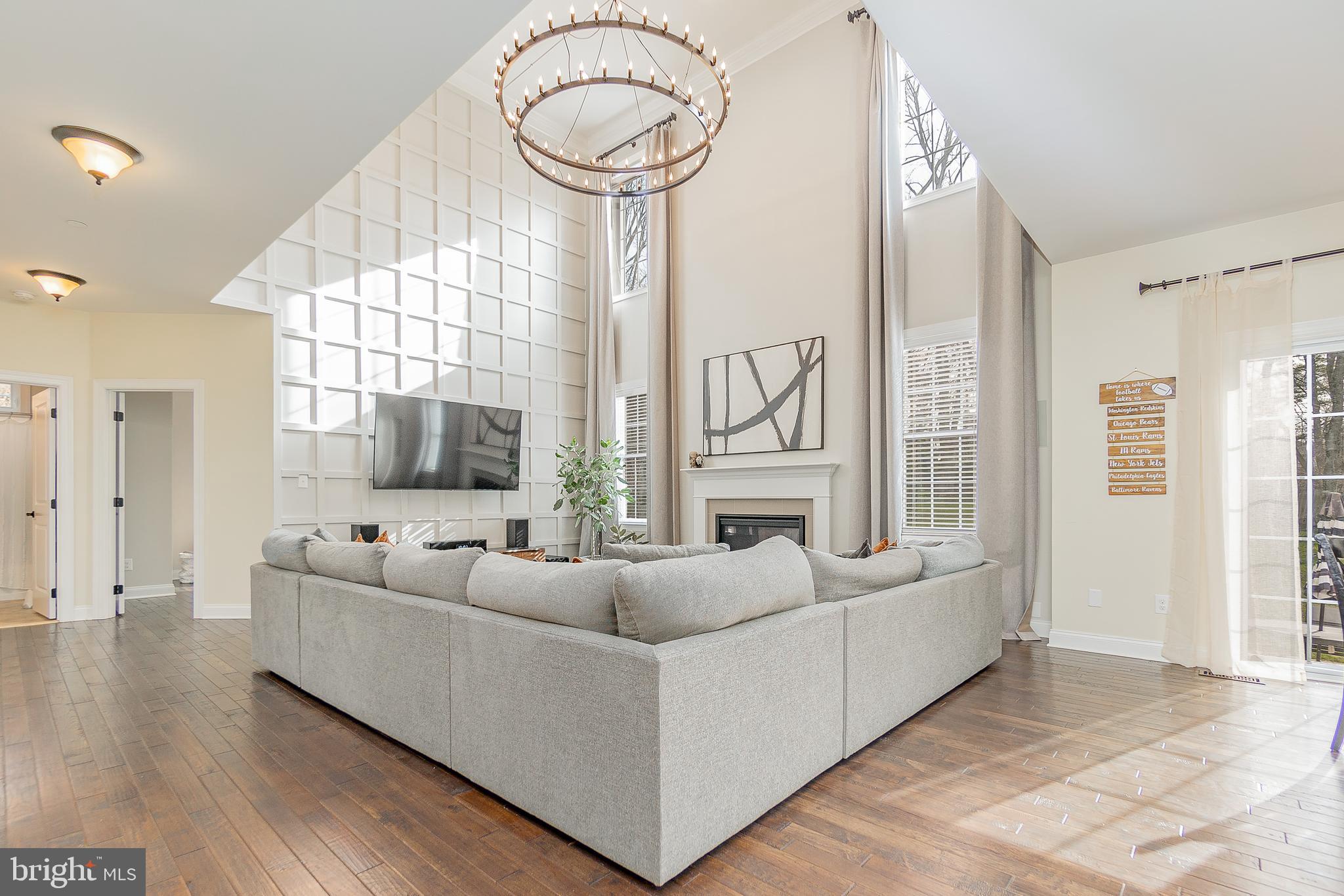 ENCLAVE AT RIDLEY CR - Residential