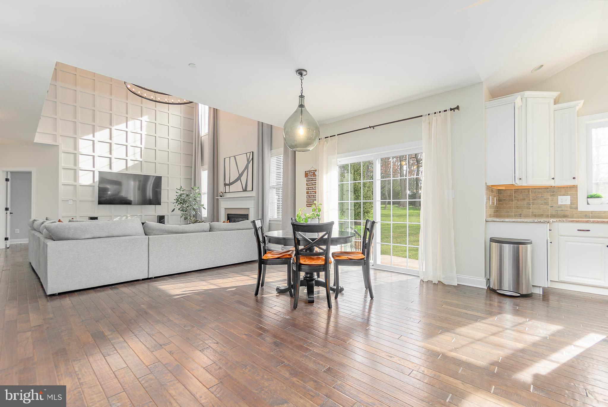 ENCLAVE AT RIDLEY CR - Residential