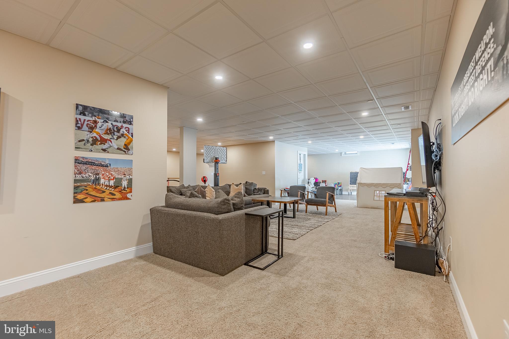 ENCLAVE AT RIDLEY CR - Residential