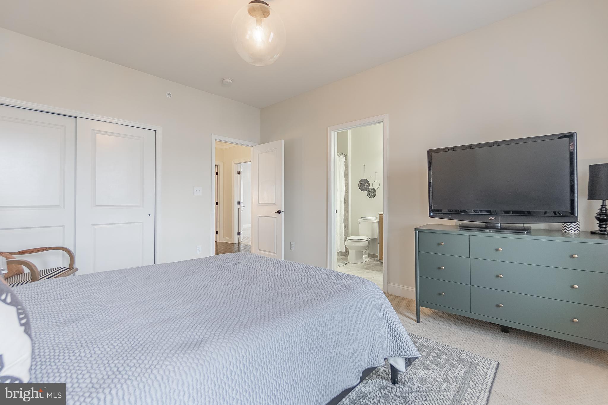 ENCLAVE AT RIDLEY CR - Residential