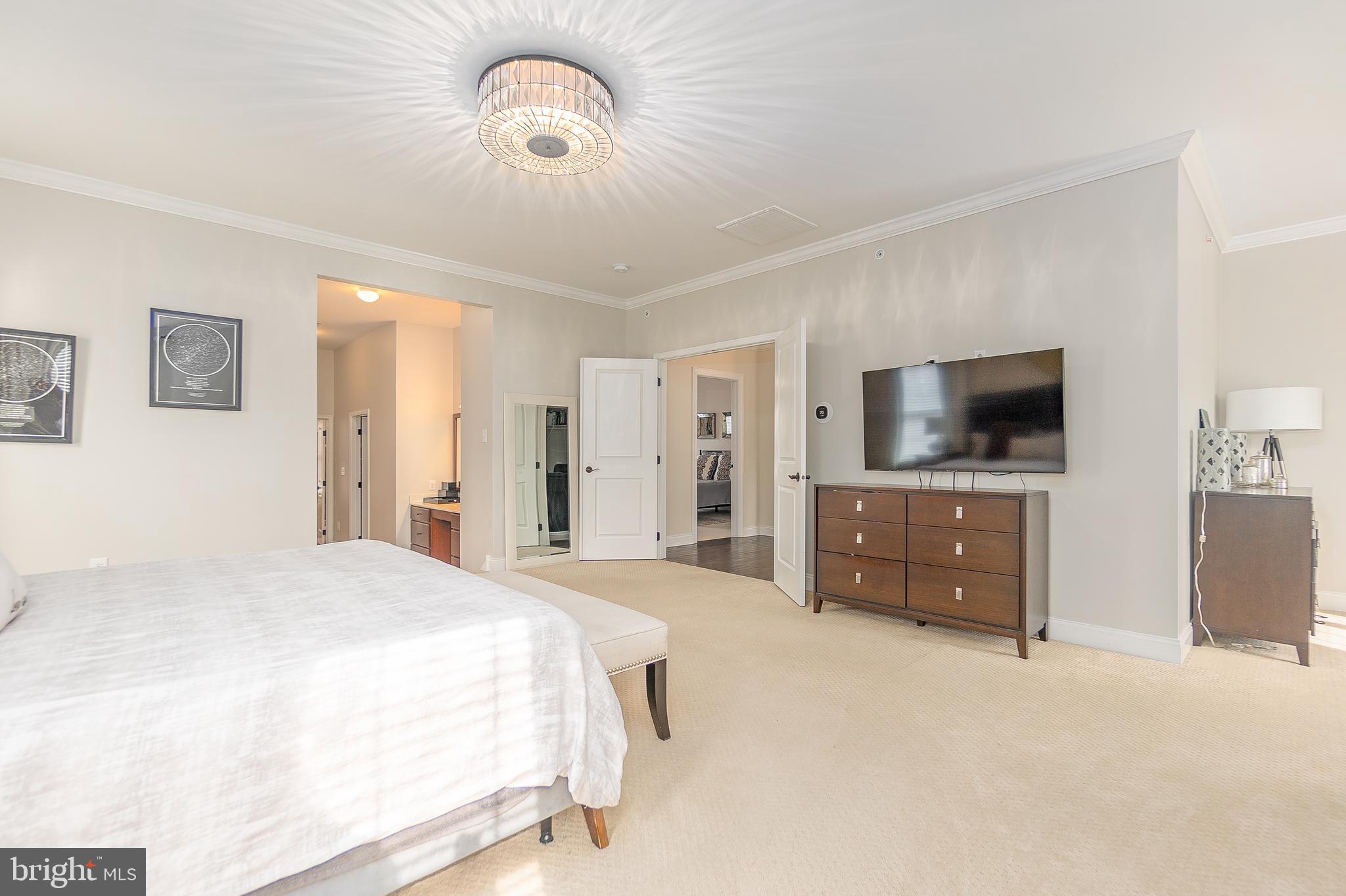 ENCLAVE AT RIDLEY CR - Residential