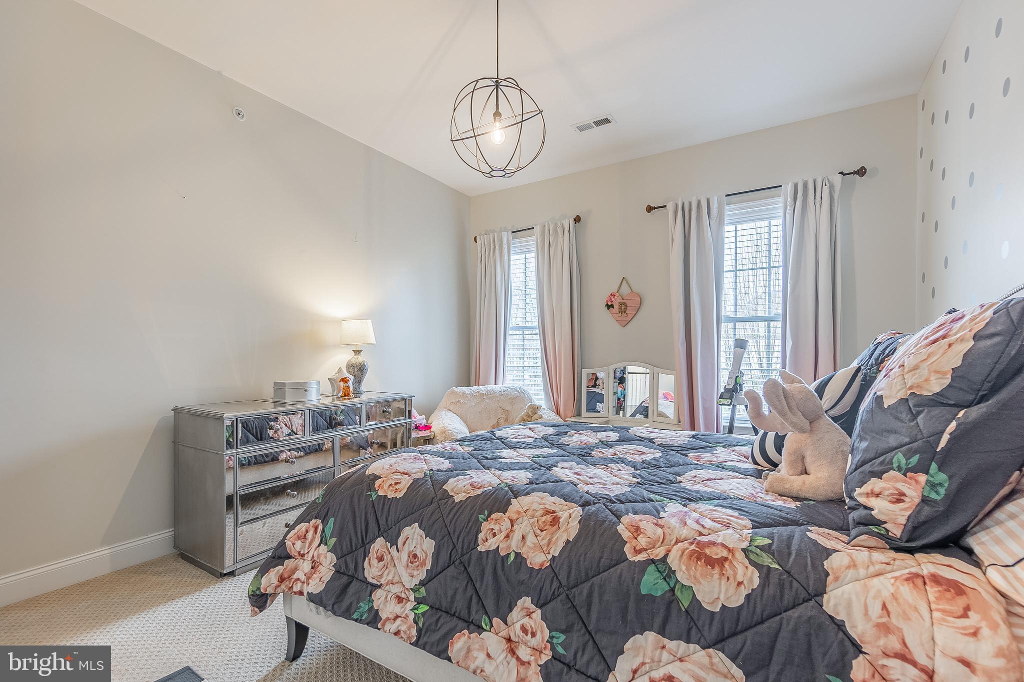 ENCLAVE AT RIDLEY CR - Residential