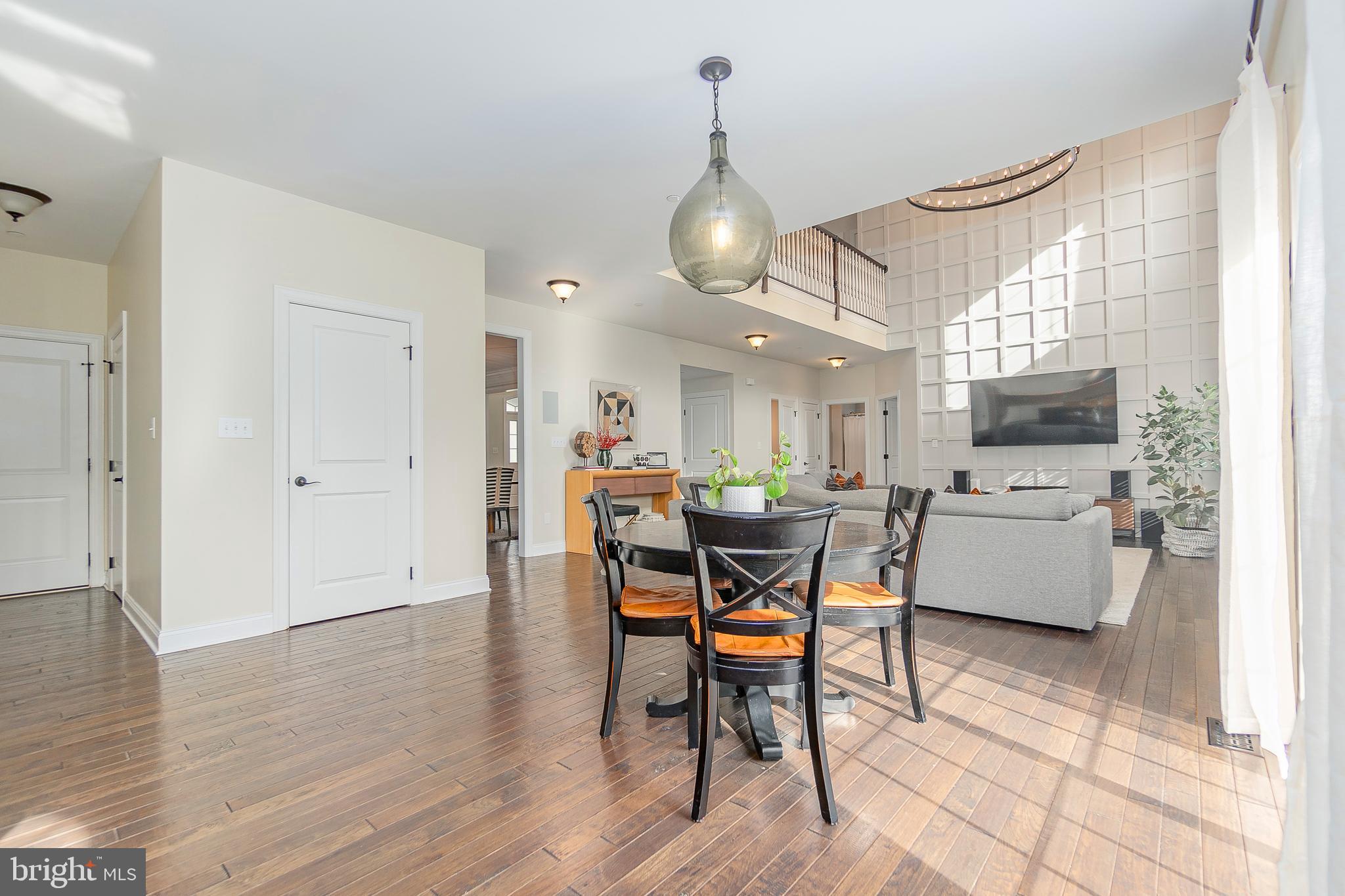 ENCLAVE AT RIDLEY CR - Residential