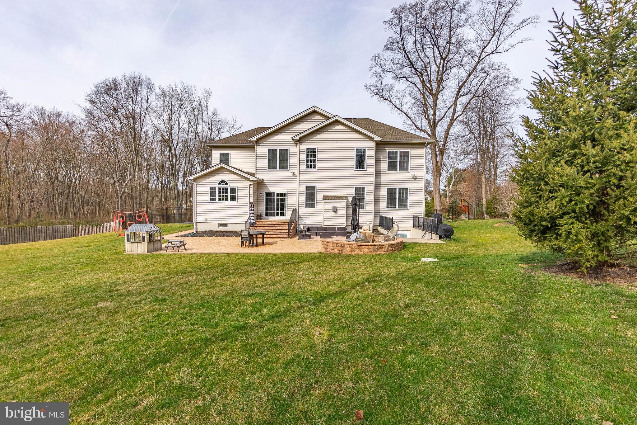 ENCLAVE AT RIDLEY CR - Residential