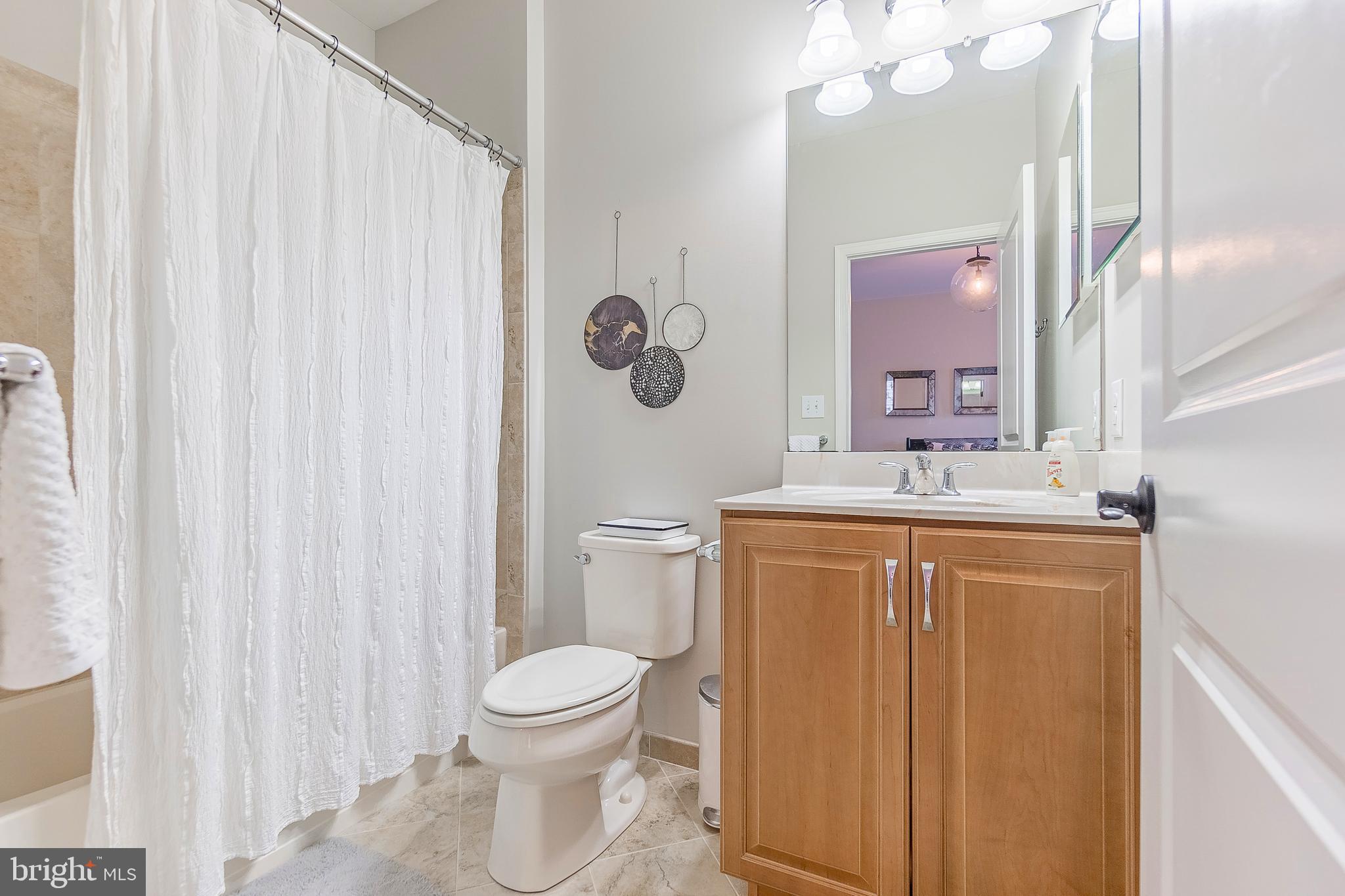 ENCLAVE AT RIDLEY CR - Residential