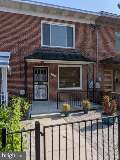 MLS: DCDC2276682
