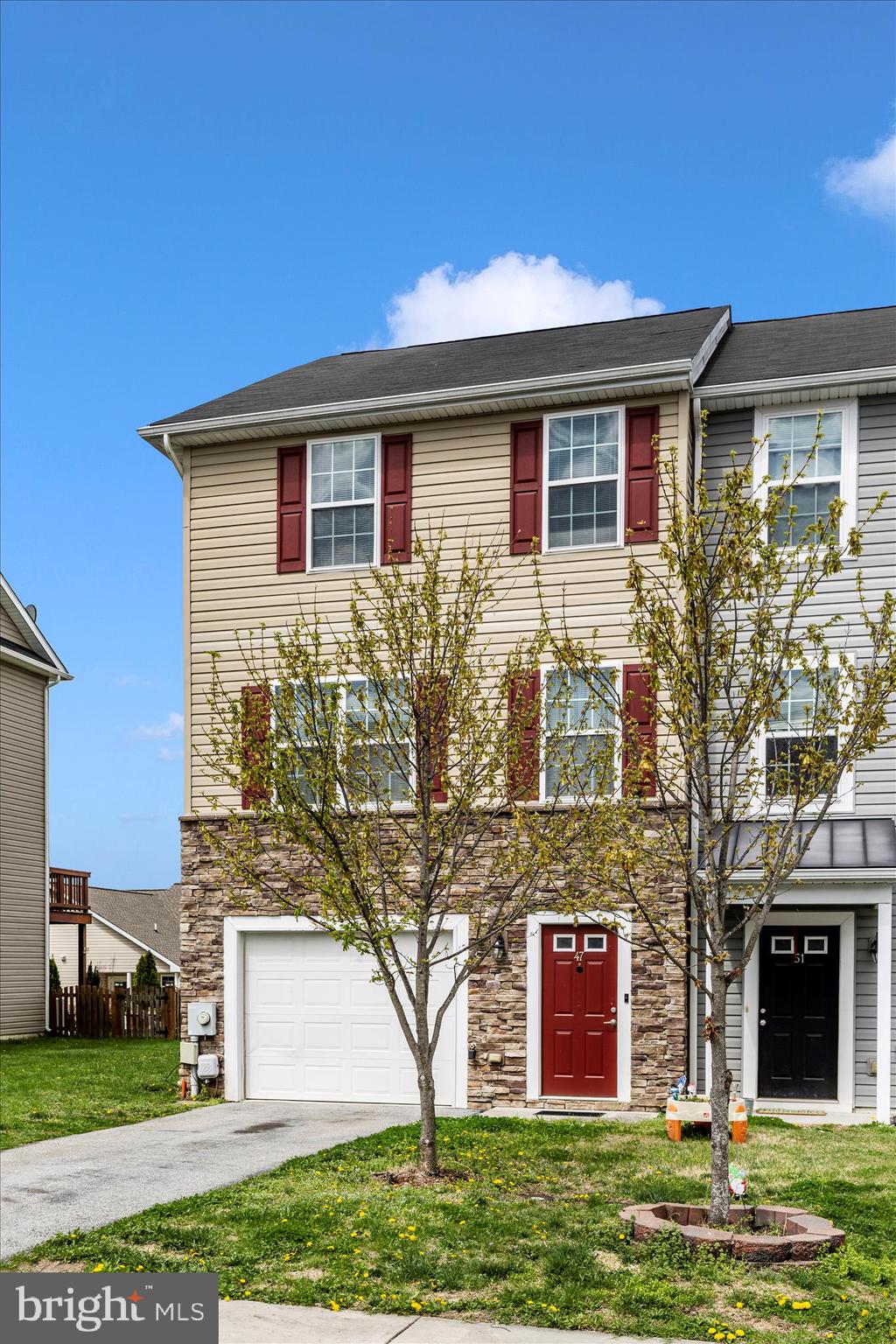 HAMMONDS MILL - Residential