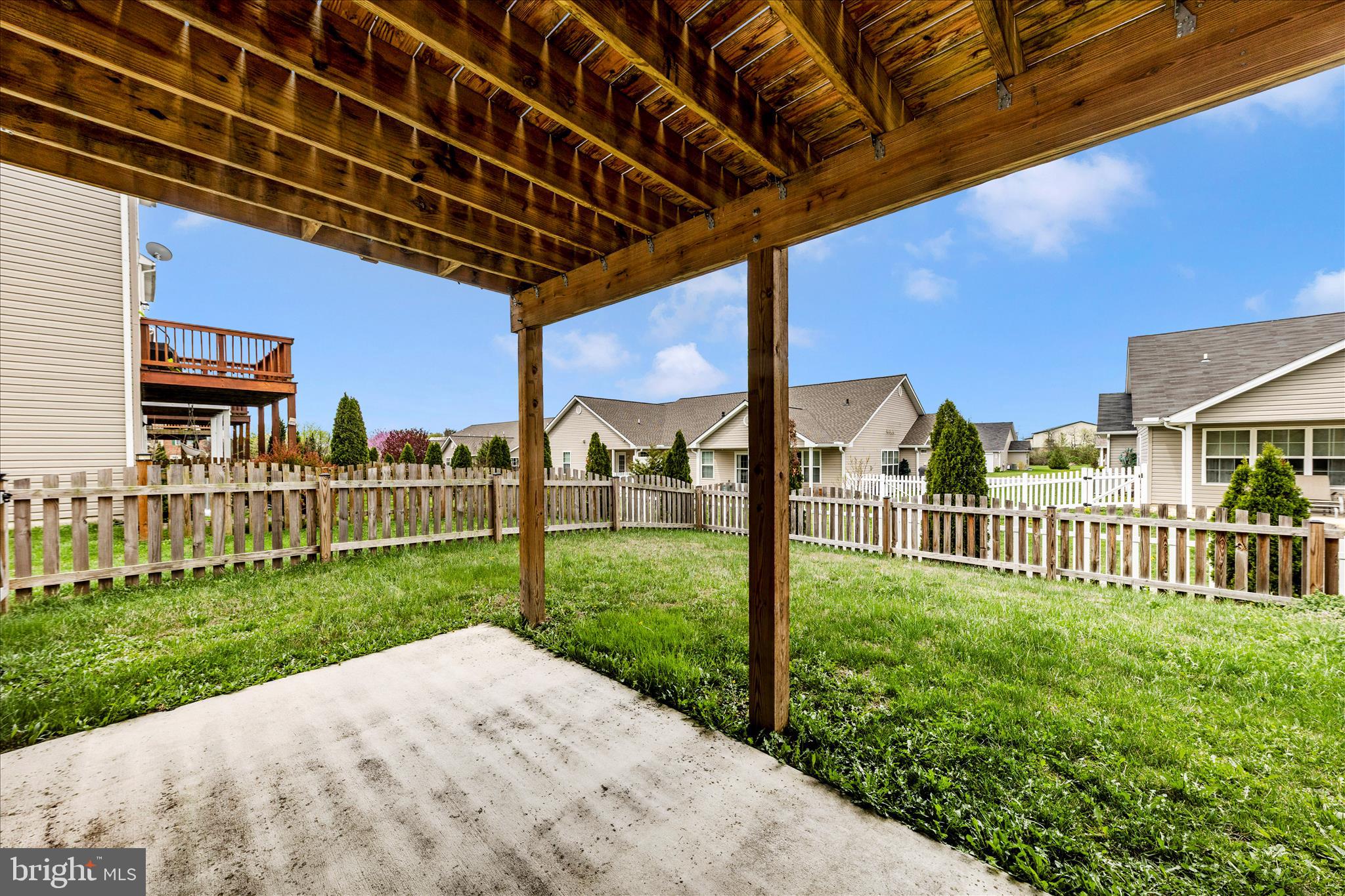 HAMMONDS MILL - Residential