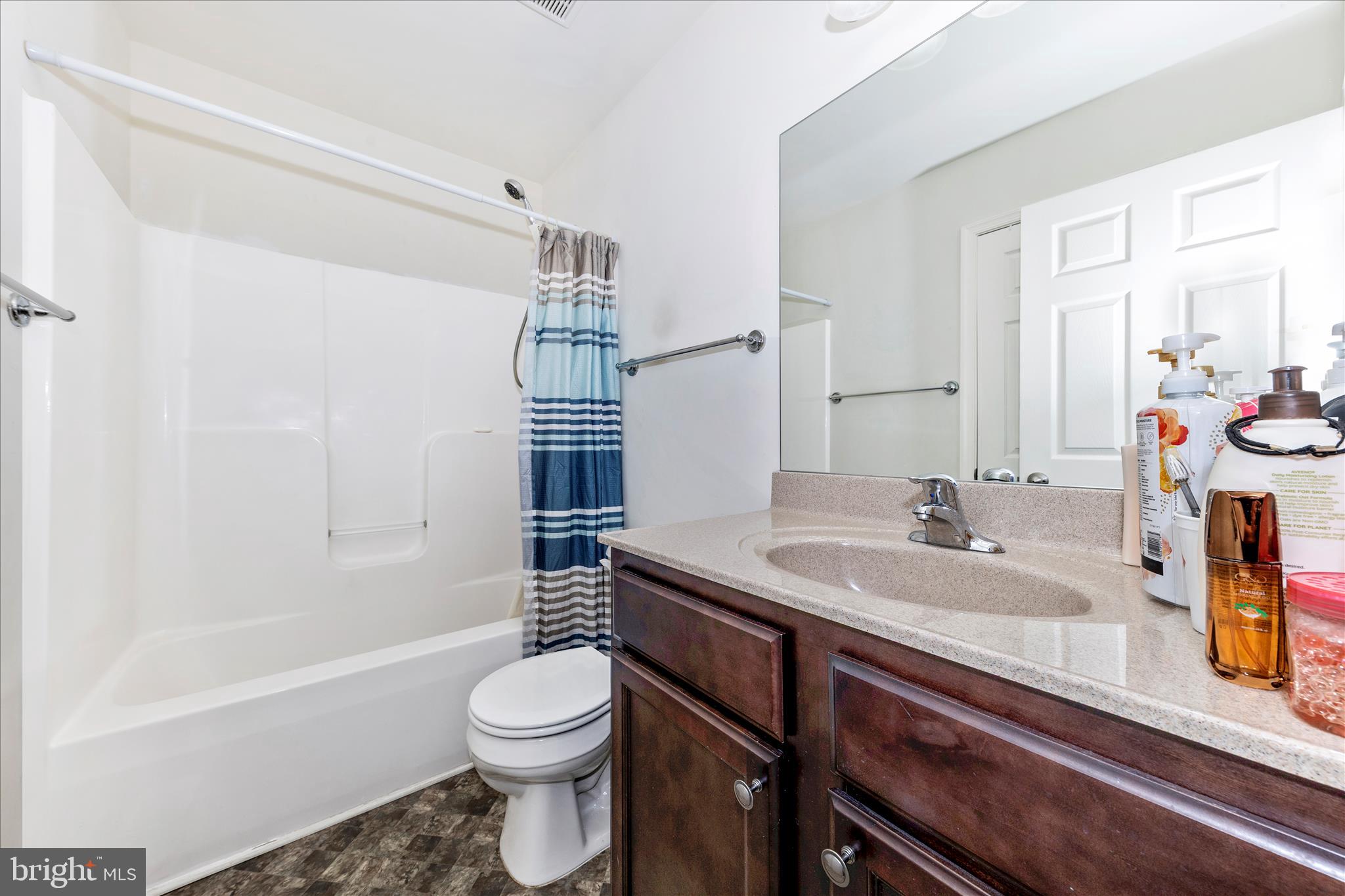 HAMMONDS MILL - Residential