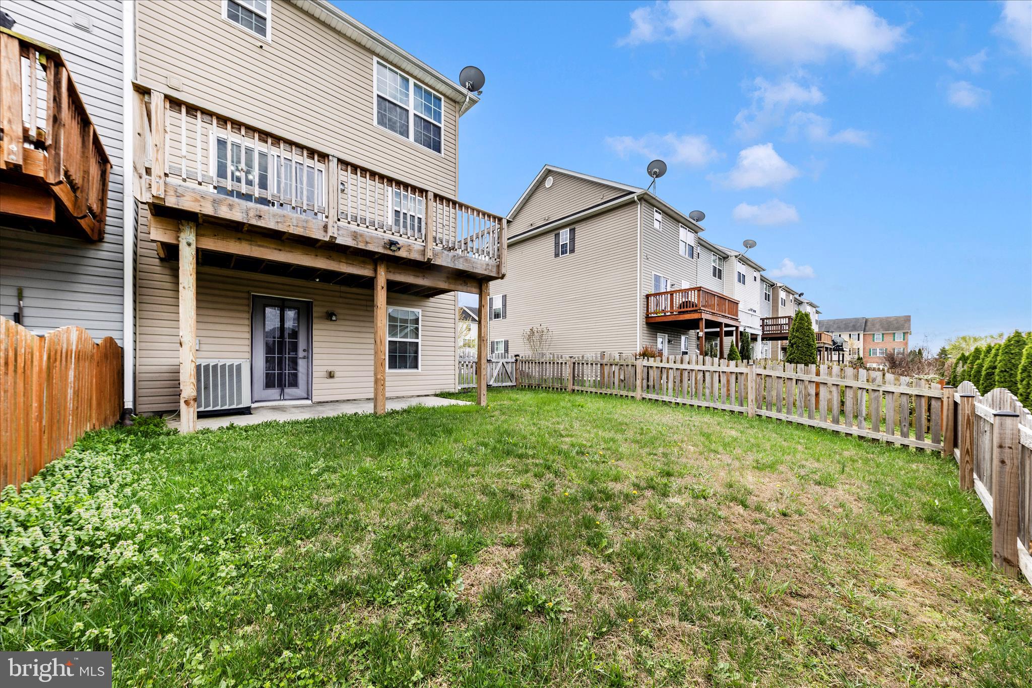 HAMMONDS MILL - Residential