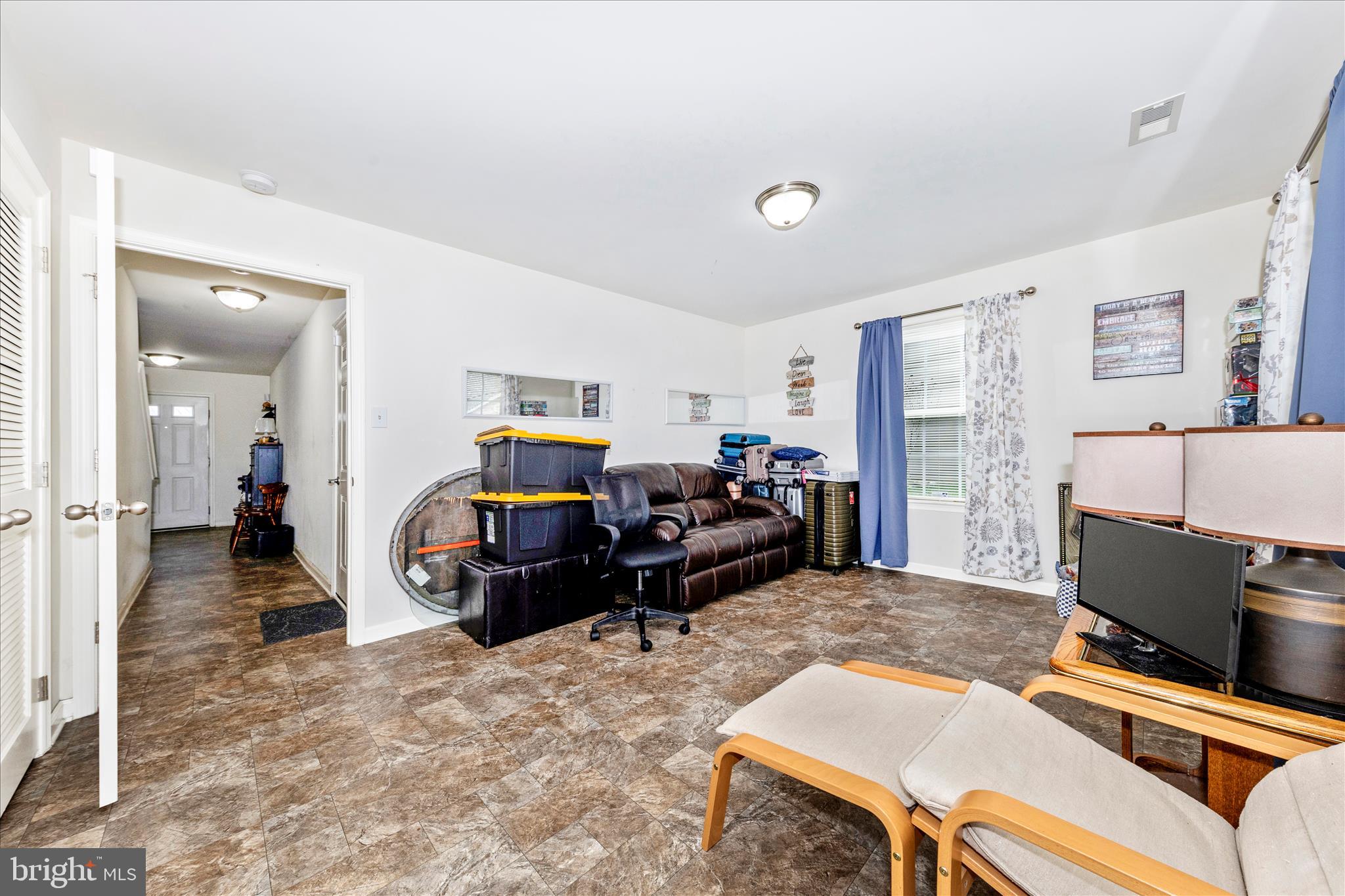 HAMMONDS MILL - Residential