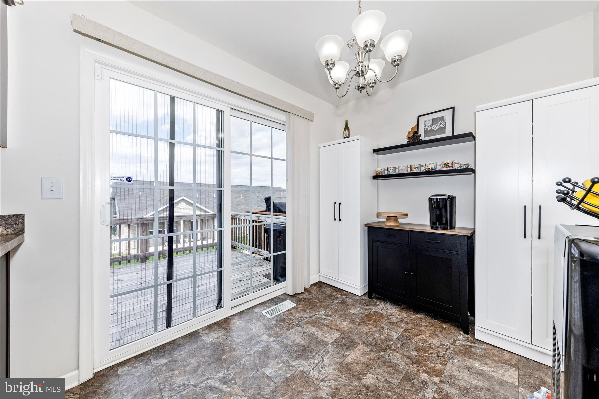 HAMMONDS MILL - Residential