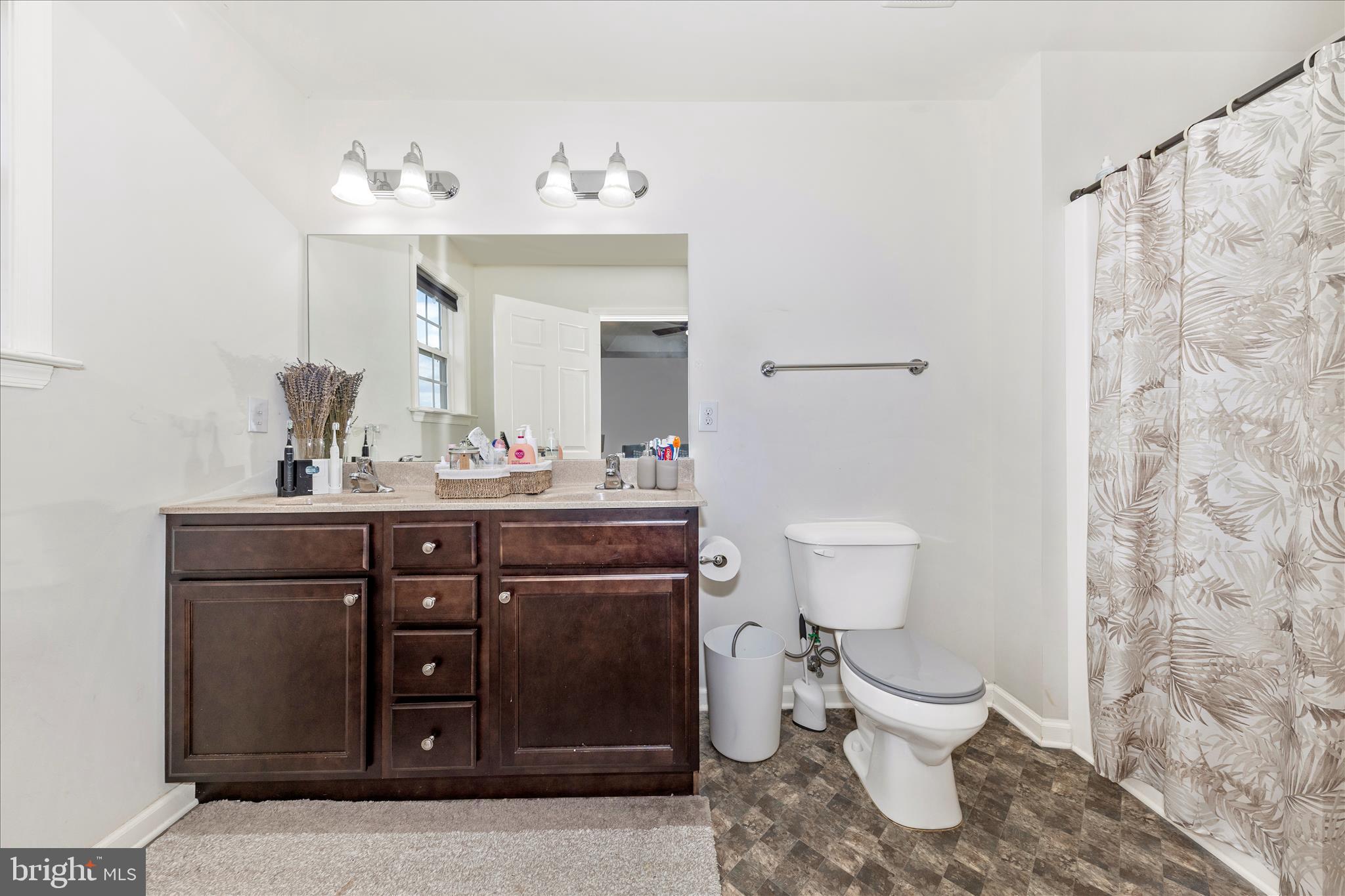 HAMMONDS MILL - Residential