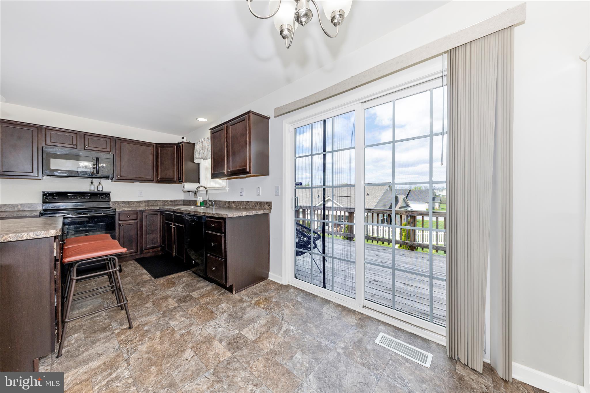 HAMMONDS MILL - Residential