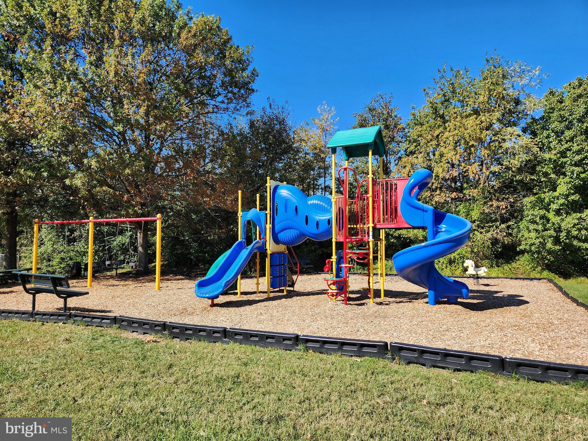 MANCHESTER LAKES - Residential