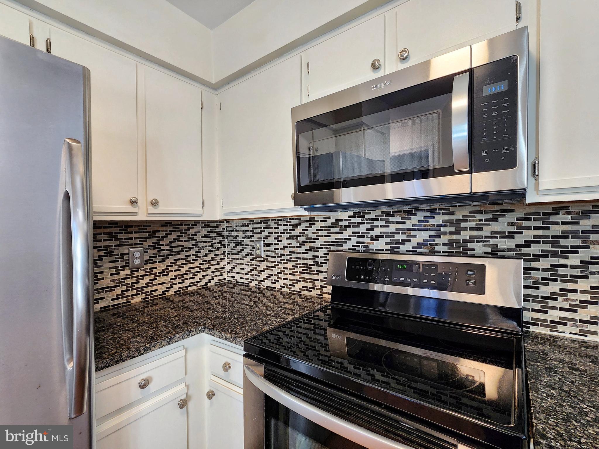 MANCHESTER LAKES - Residential