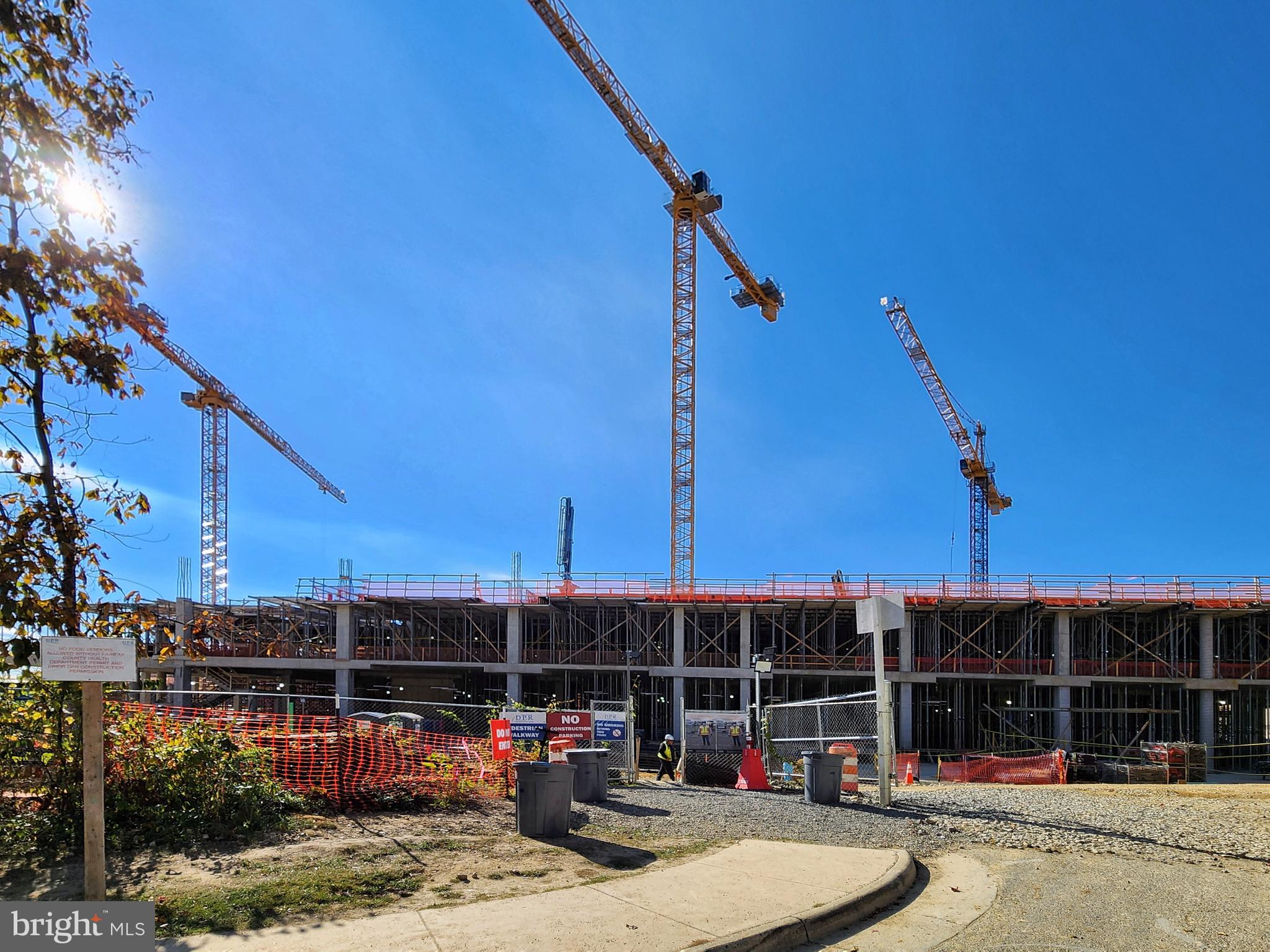 MANCHESTER LAKES - Residential