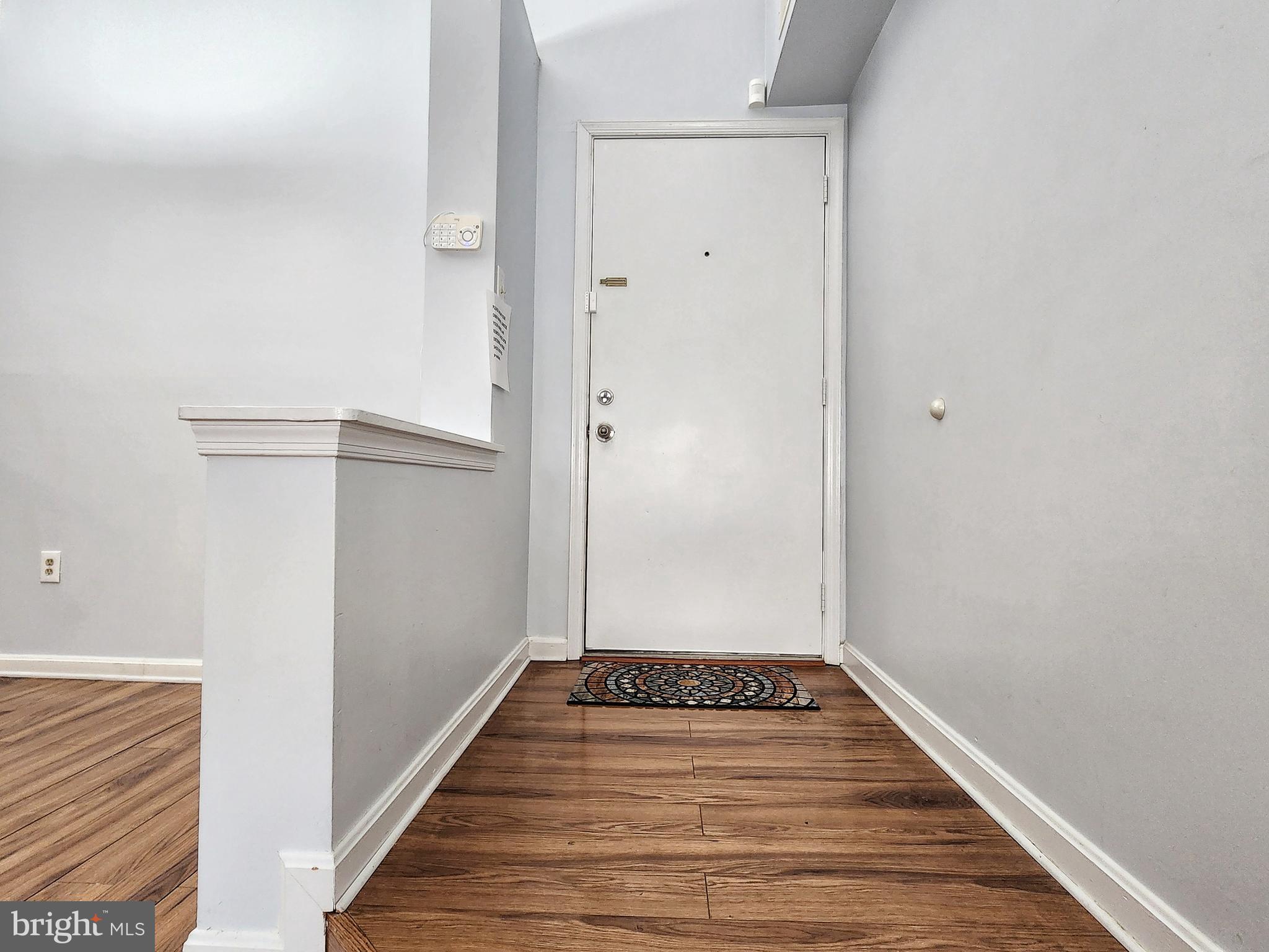 6923 VICTORIA DRIVE K