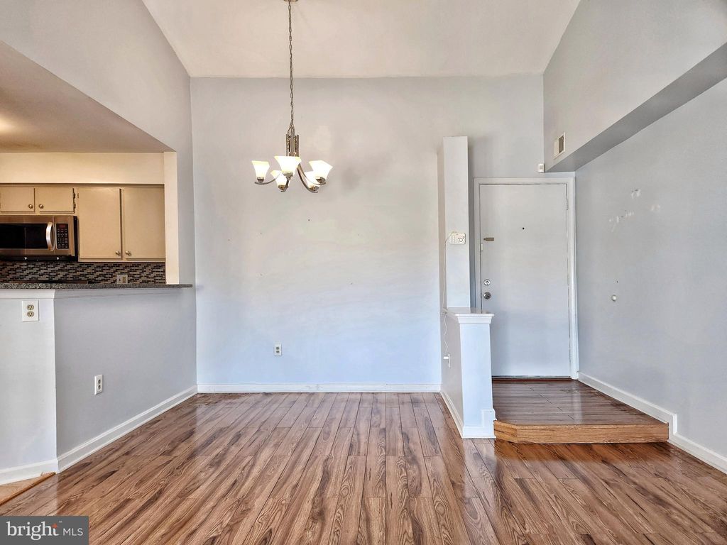 Photo of 6923 Victoria Drive #K, ALEXANDRIA, VA 22310 (MLS # VAFX2276358)