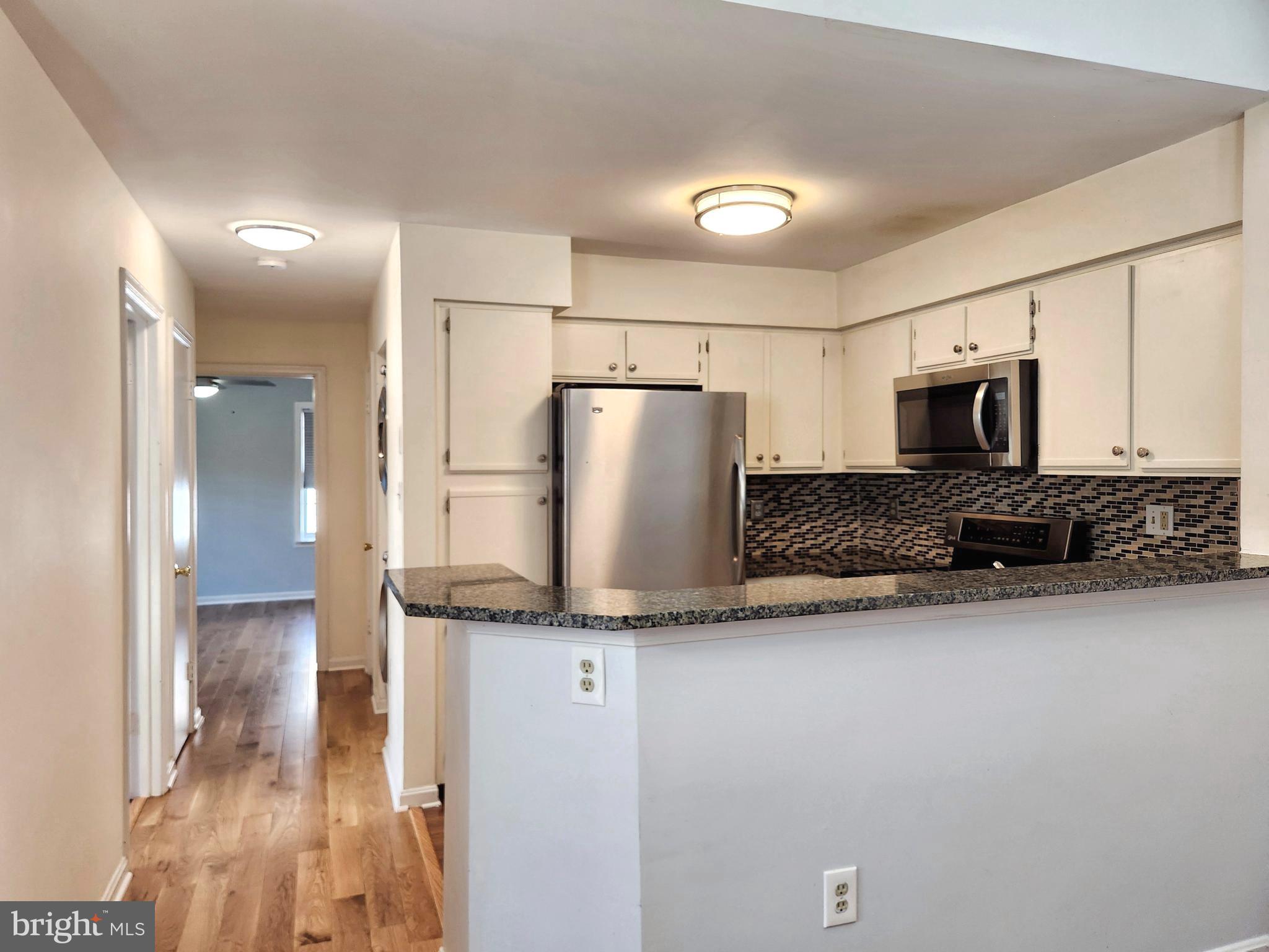 MANCHESTER LAKES - Residential