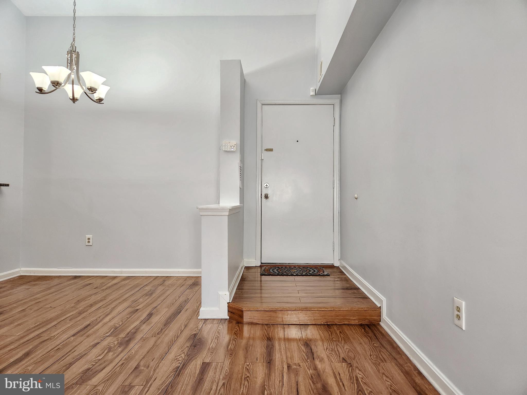 6923 VICTORIA DRIVE K