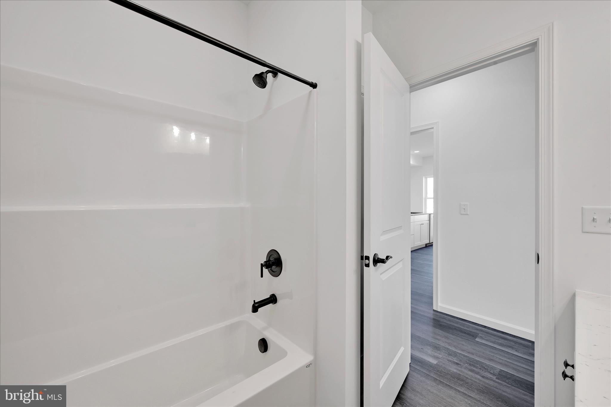 SOUTHERN VILLAGE - Residential