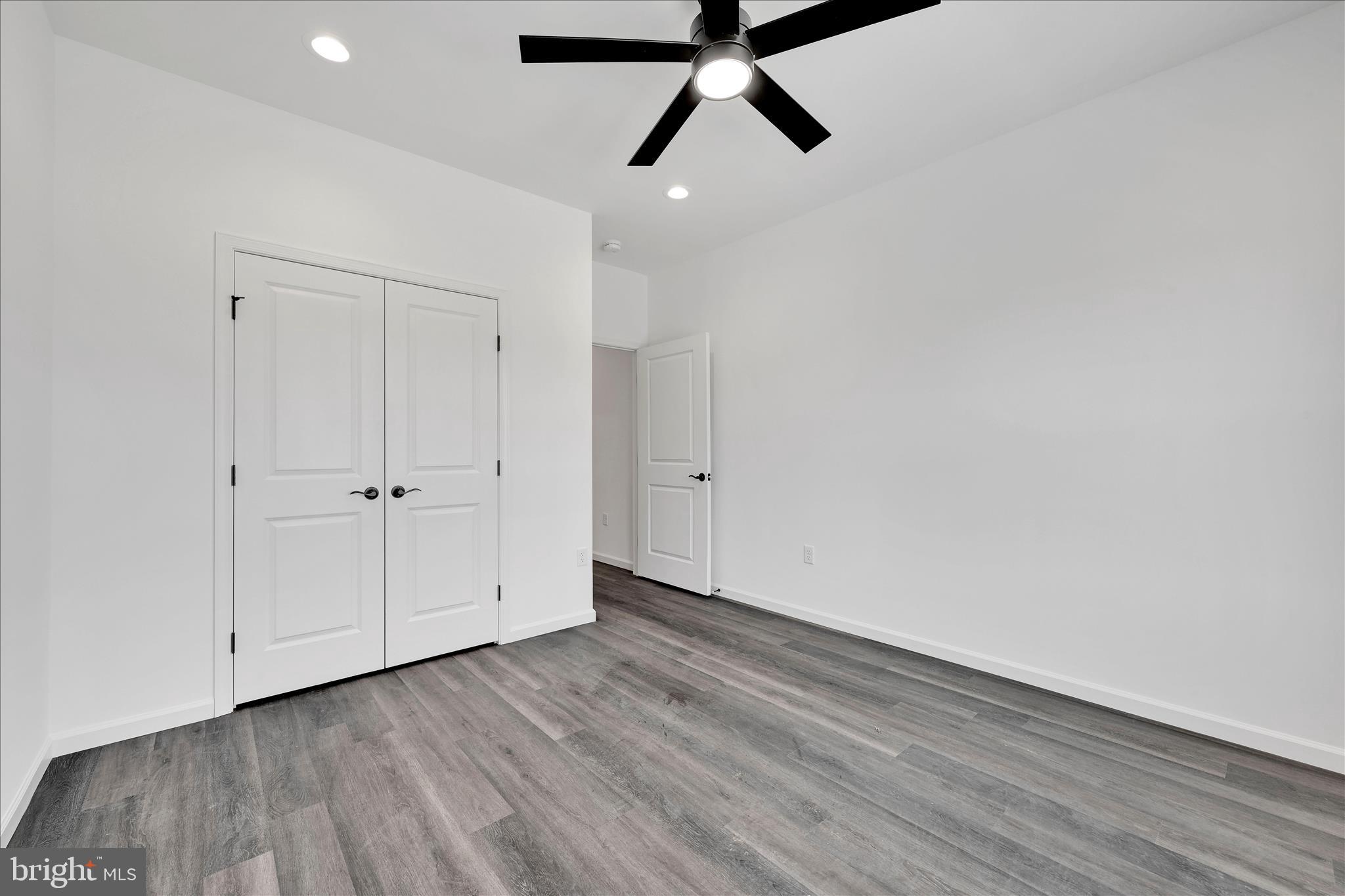 SOUTHERN VILLAGE - Residential