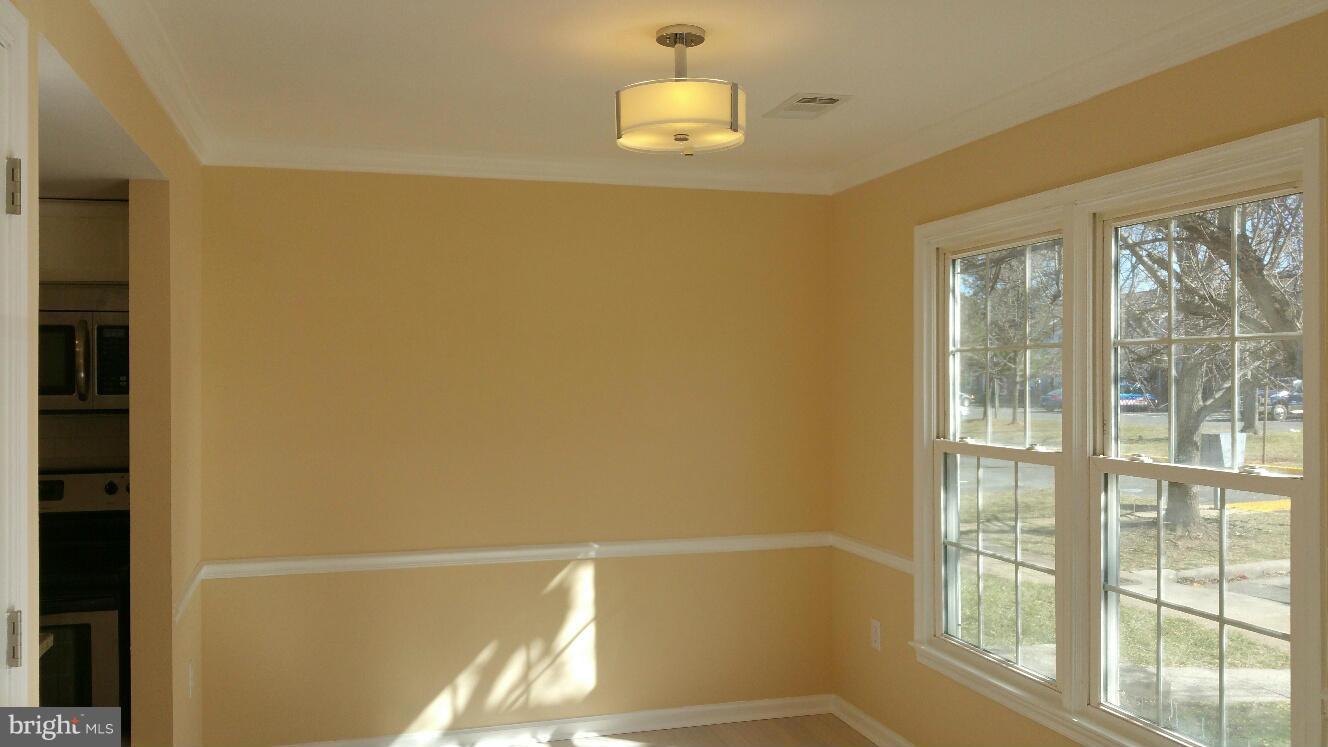 BRISTOE STATION - Residential