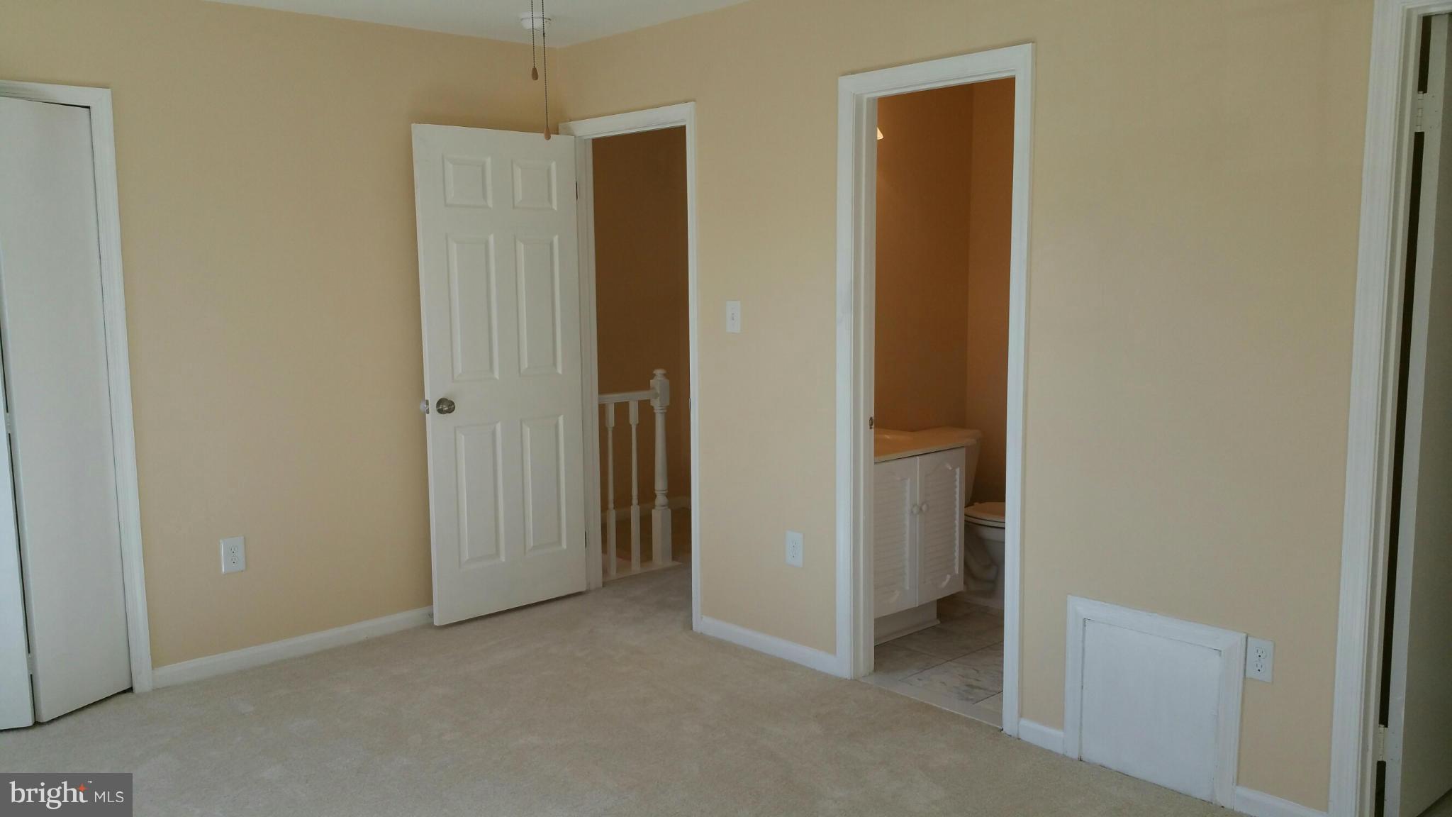 BRISTOE STATION - Residential