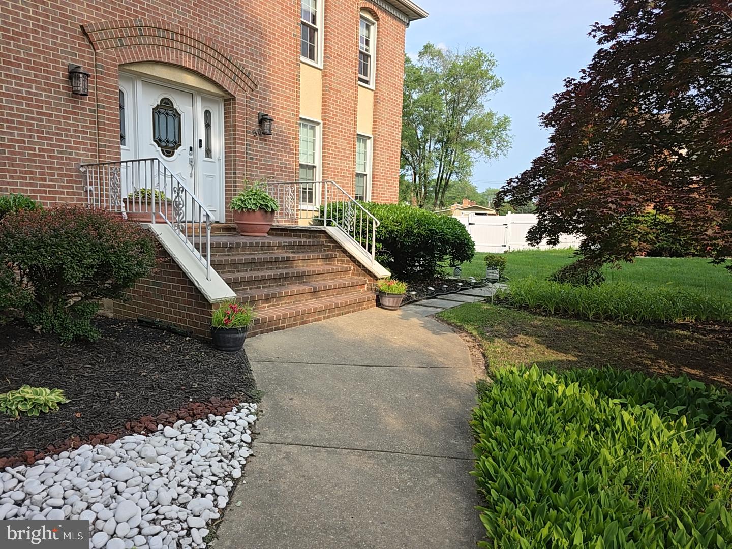 5000 LEAH COURT